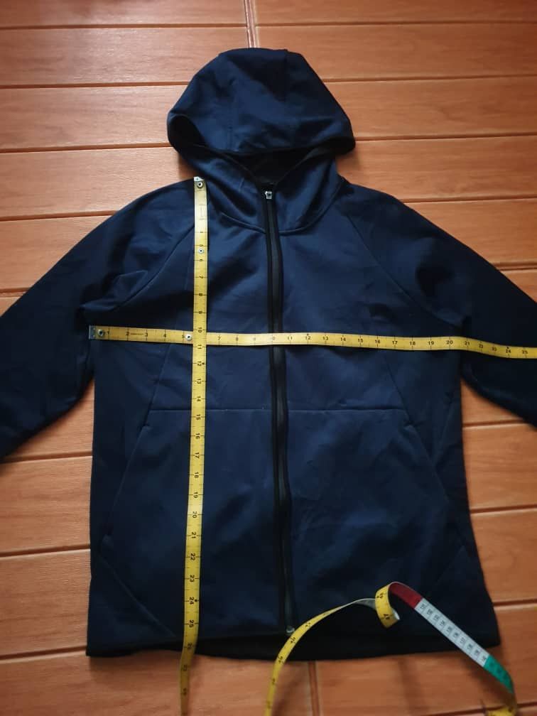 Japanese Brand Uniqlo navy blue hoodie sweater Size US M / EU 48-50 / 2 - 5 Thumbnail