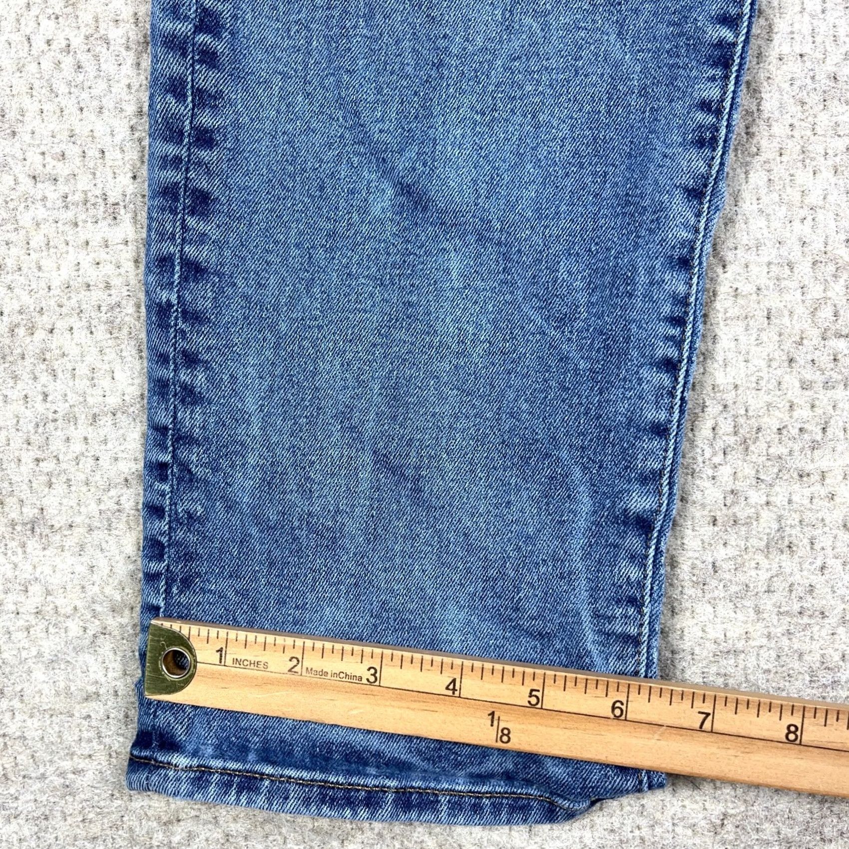 American Eagle Outfitters Item Specifications: Closure: Button, Zipper Size US 31 - 7 Thumbnail