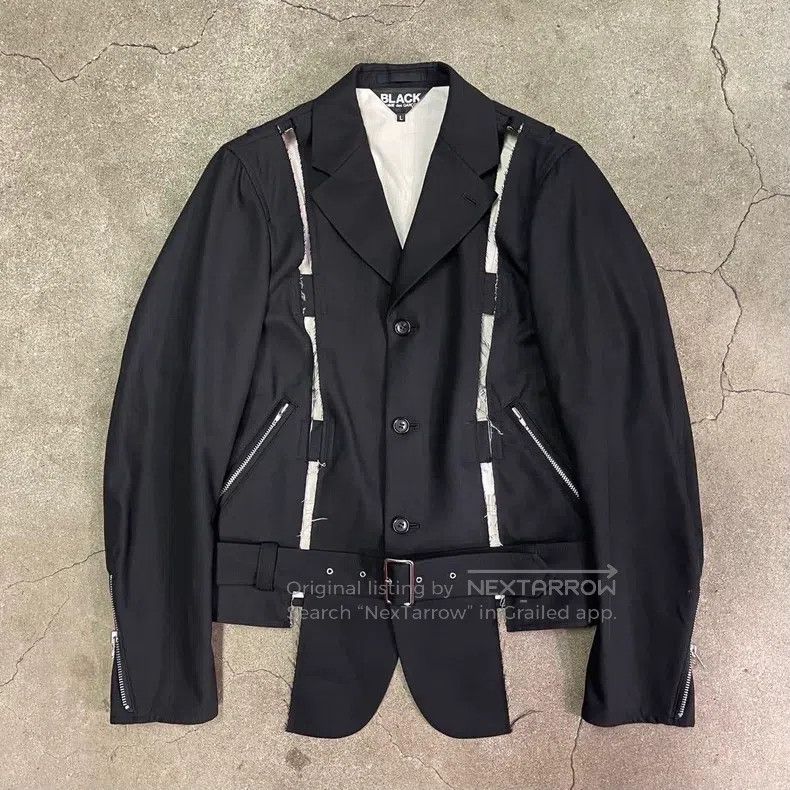 Comme des Garcons Comme des Garcons Cut-out cat-eye belt jacket Size L / US 10 / IT 46 - 1 Thumbnail