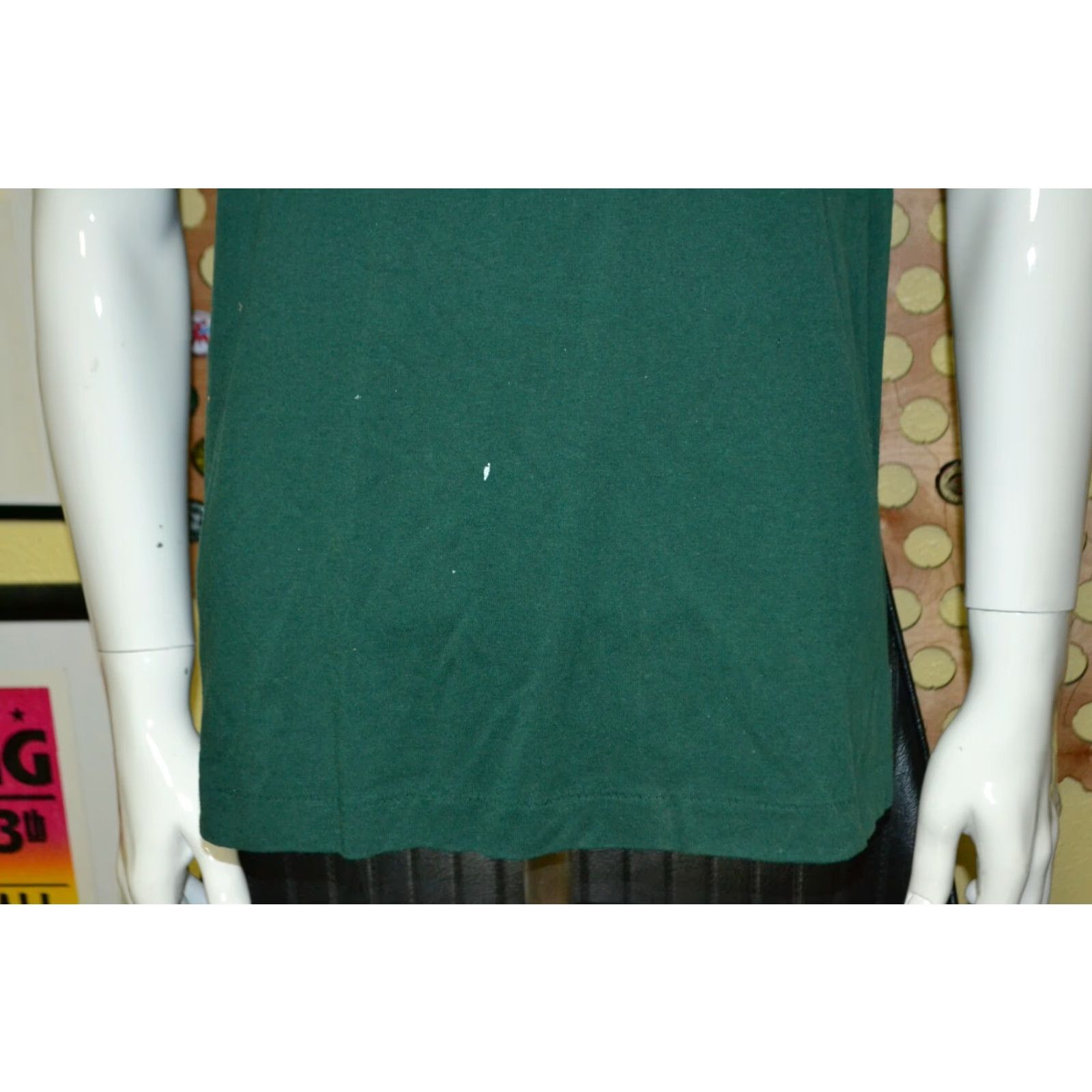 Vintage VTG Selec-T TV MASH Promo T-Shirt Green Large Mens ID 50.50 20x29 WNWO 24 Toledo M*A*S*H Graphic Tee Size US L / EU 52-54 / 3 - 3 Thumbnail