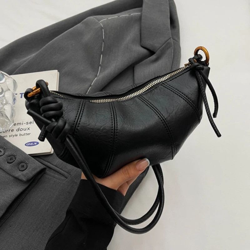 Designer Vintage Inspired Shoulder Bag Soft 2025 in Black, Women's