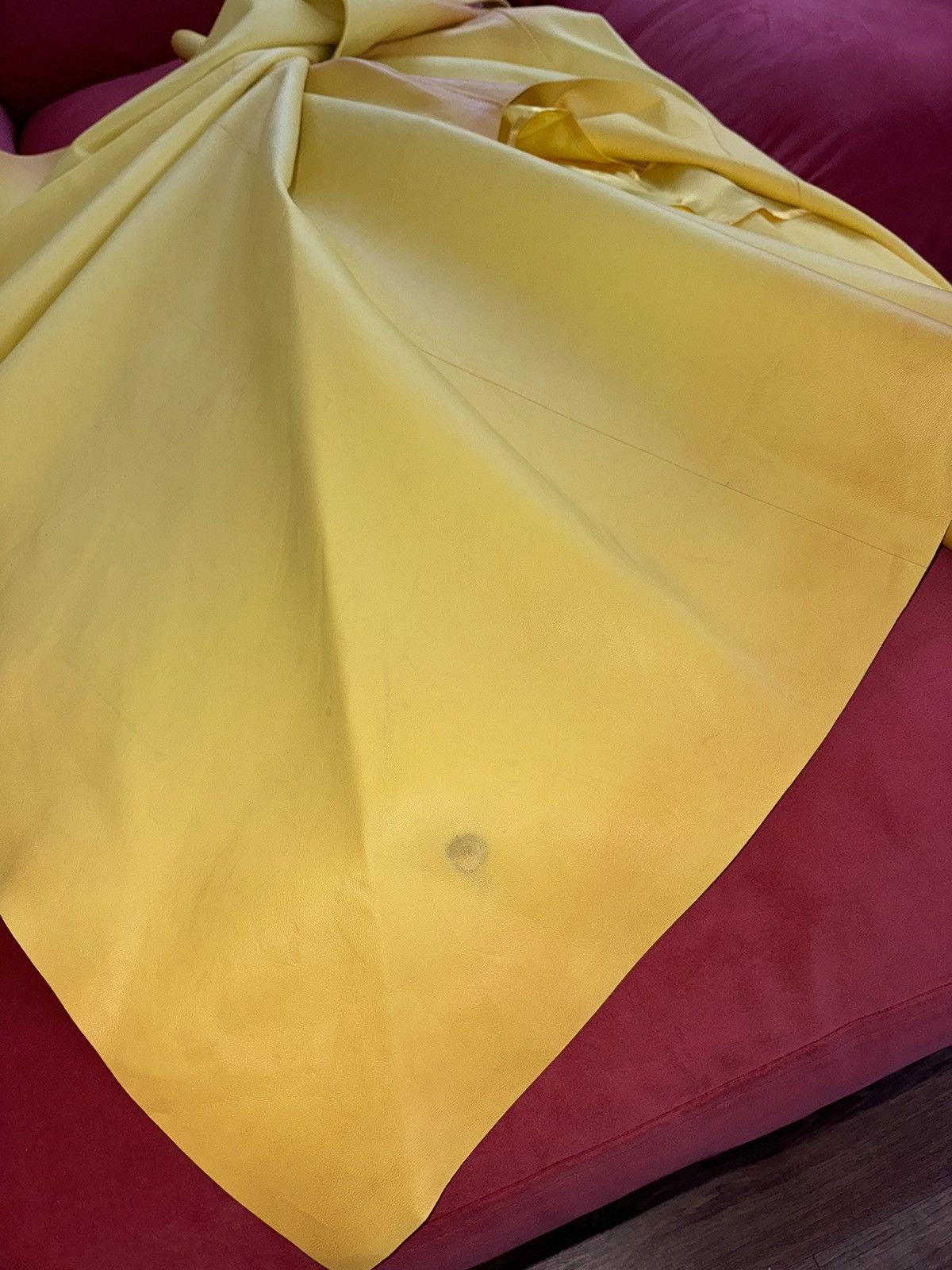Alexander McQueen Alexander McQueen yellow leather dress, size XS Size XS / US 0-2 / IT 36-38 - 10 Thumbnail
