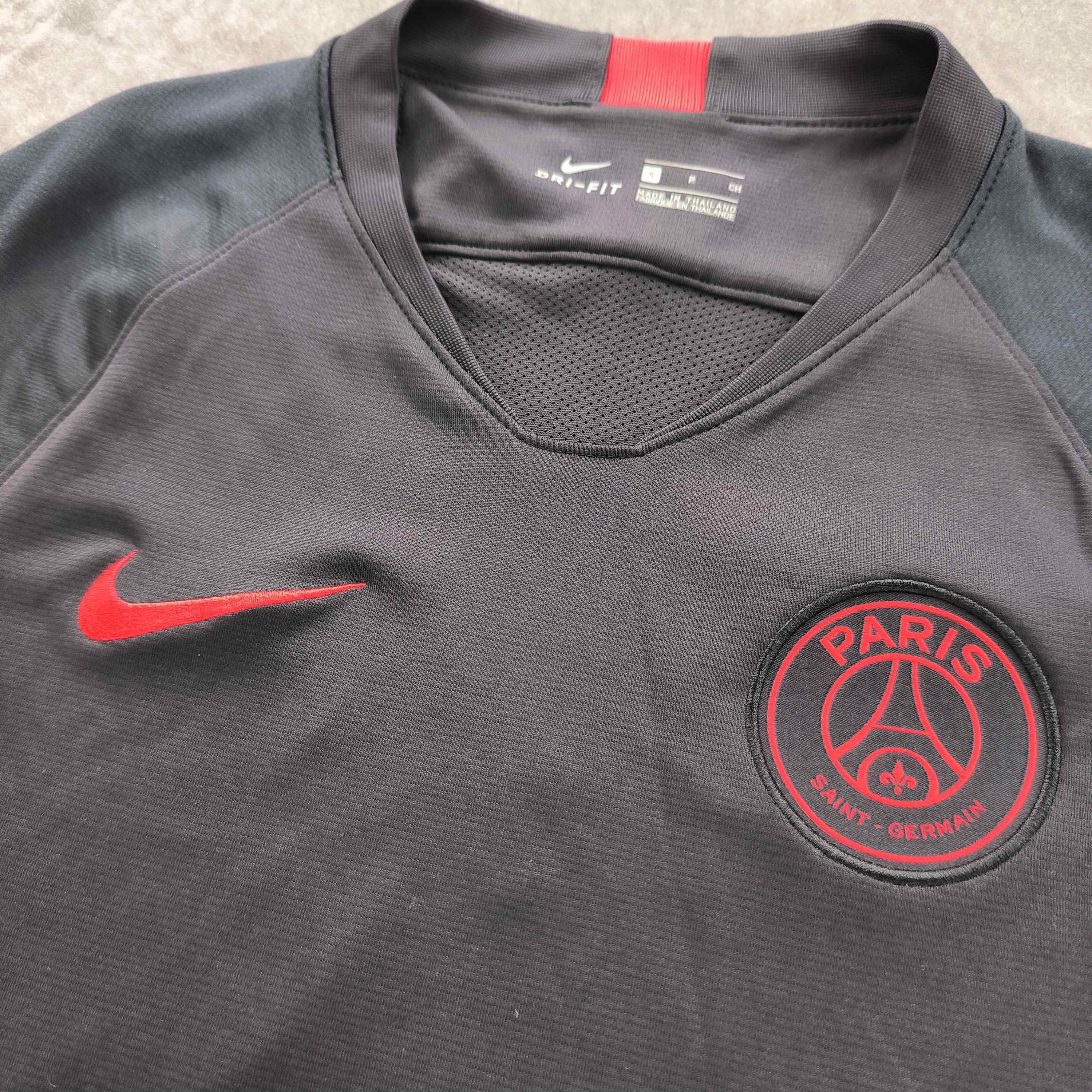 Nike PSG Paris Saint Germain 2020 Nike training football jersey S Size US S / EU 44-46 / 1 - 3 Thumbnail