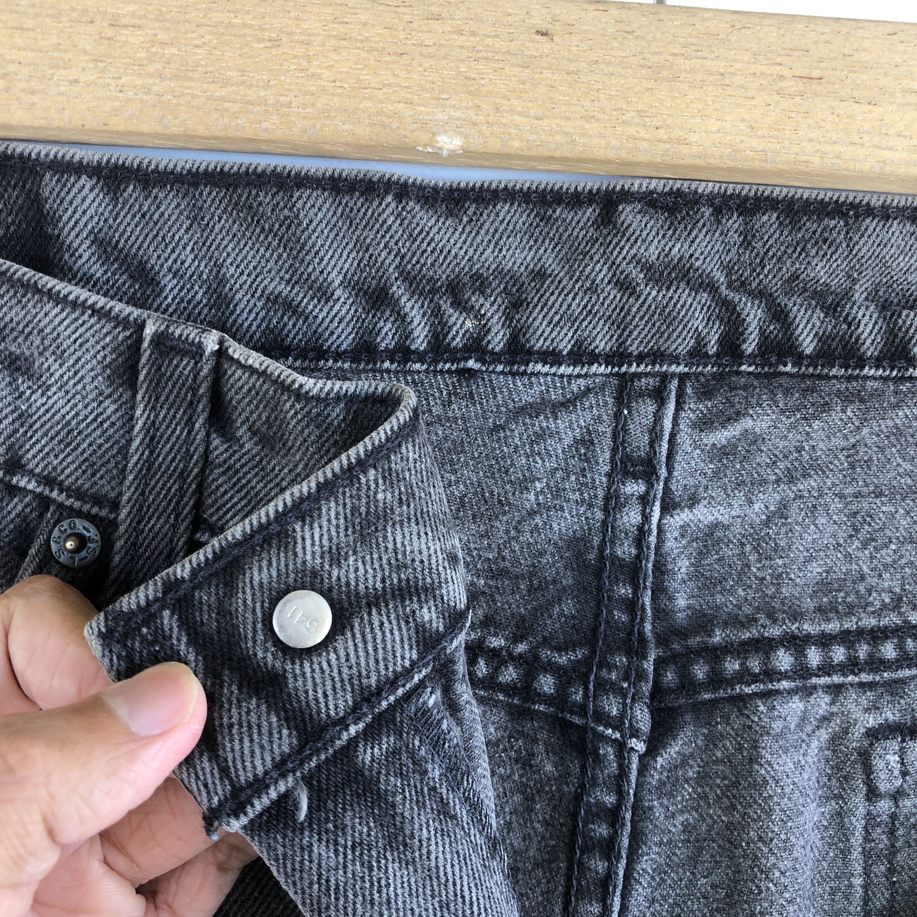 Levi's Vintage Levi's 604 Jeans Faded Black Orange Tab Denim Pants Size US 38 / EU 54 - 7 Thumbnail