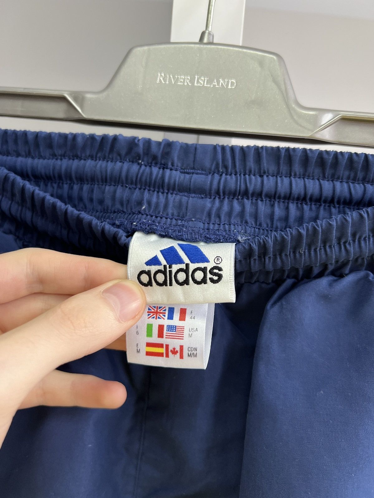 Adidas × Vintage Vintage Adidas 90s navy Shorts Size US 31 - 7 Thumbnail