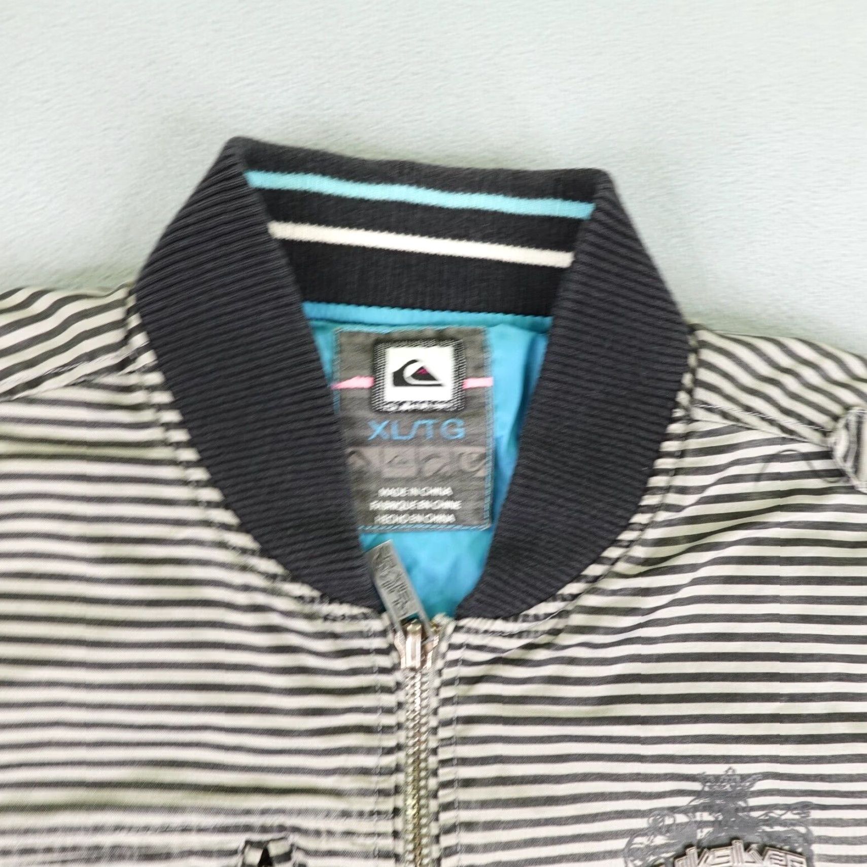 Quiksilver Quiksilver Bomber Jacket Mens XL Black White Stripes Full Zip Windbreaker Skateboarding Style Outdoor Size US XL / EU 56 / 4 - 2 Thumbnail
