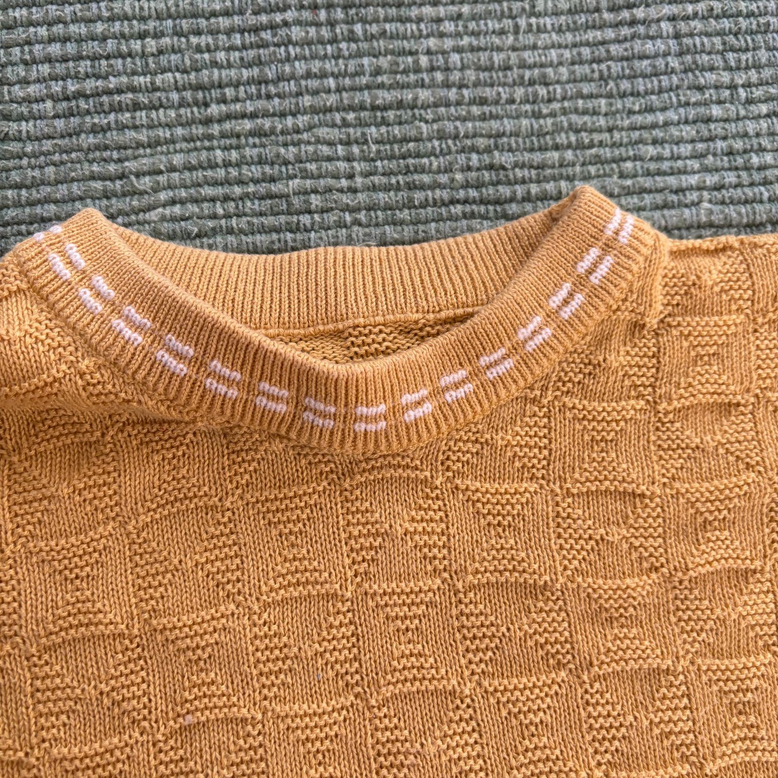 Vintage 60s vintage yellow knit checker pattern short sleeve sweater Size US M / EU 48-50 / 2 - 5 Thumbnail