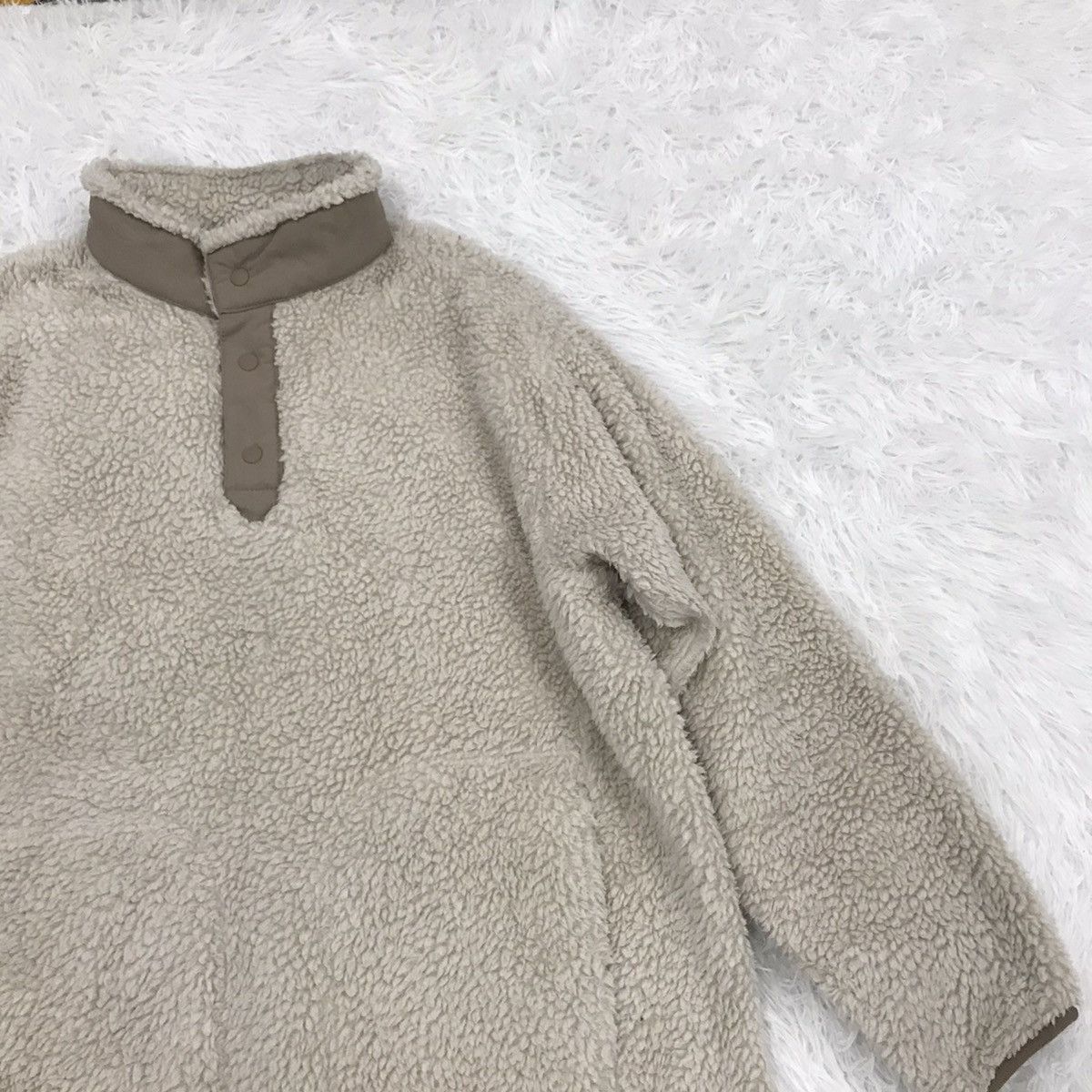 Uniqlo × White Mountaineering White mountaineering x uniqlo half snap fleece size L Size US L / EU 52-54 / 3 - 5 Thumbnail
