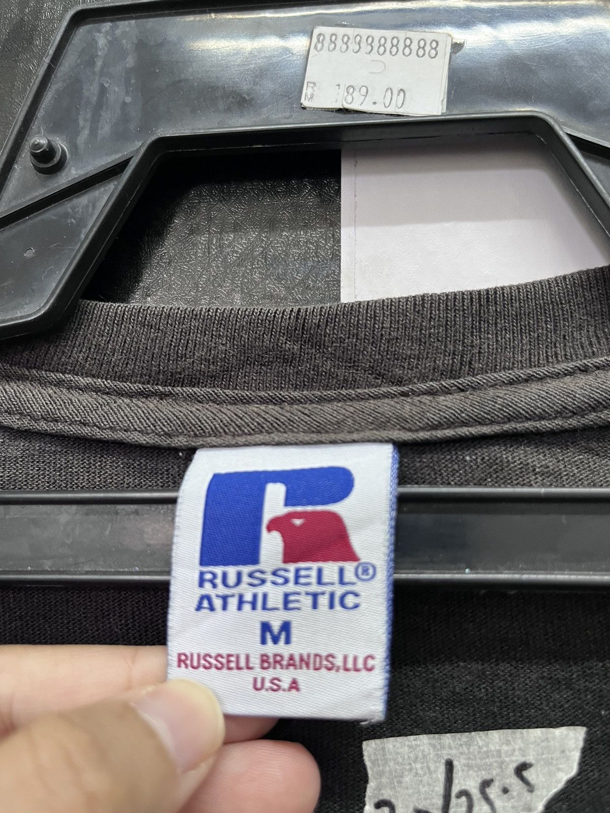 Russell Athletic × Vintage Vintage 80s Russell Athletic Logo USA Made tee Size US M / EU 48-50 / 2 - 2 Thumbnail