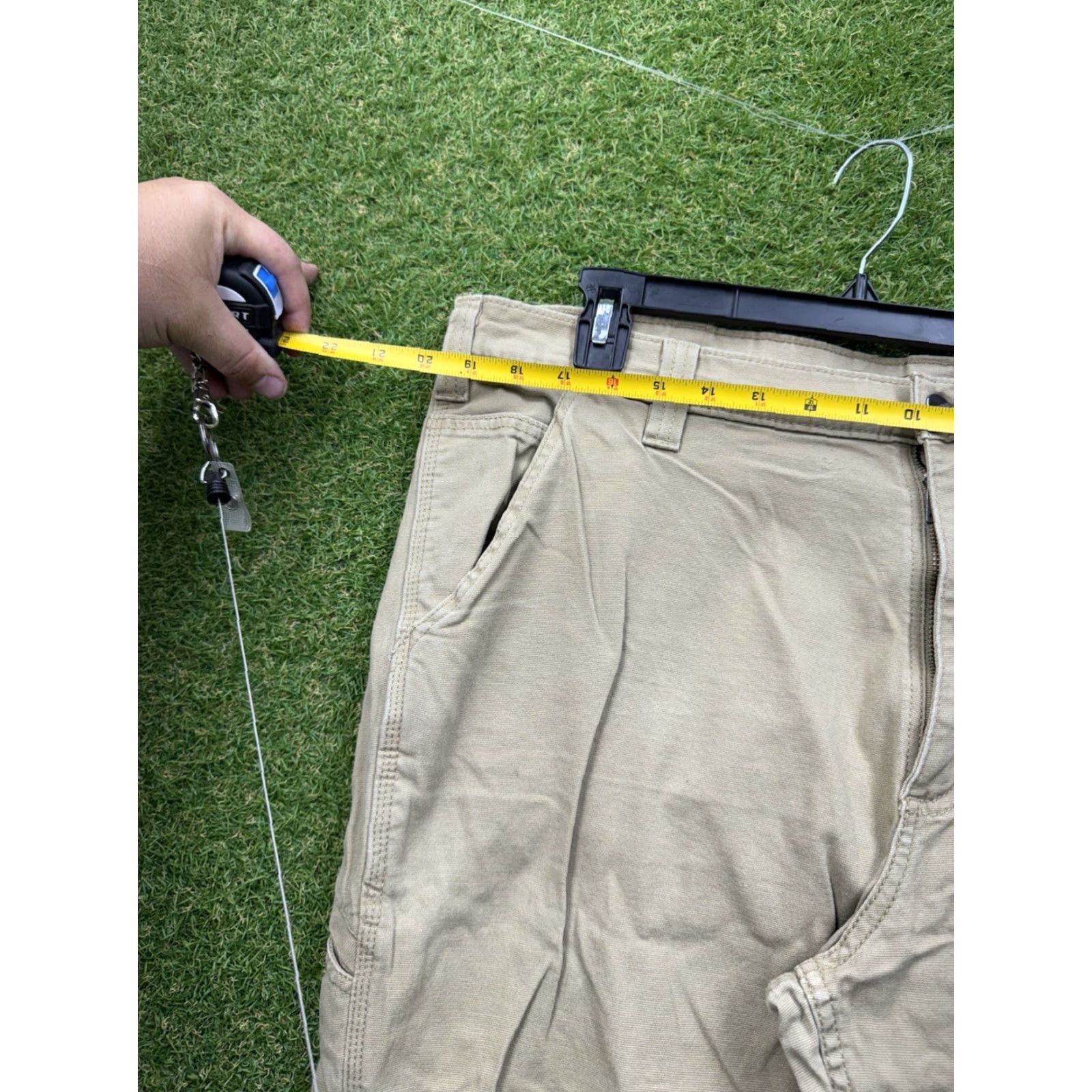 Carhartt Carhartt Pants Mens 40x34 Carpenter Canvas Beige Workwear 5-Pocket Relaxed Straight Fit Adult Regular Front Zip Button Logo 90s? (ignore) Size US 40 / EU 56 - 7 Thumbnail