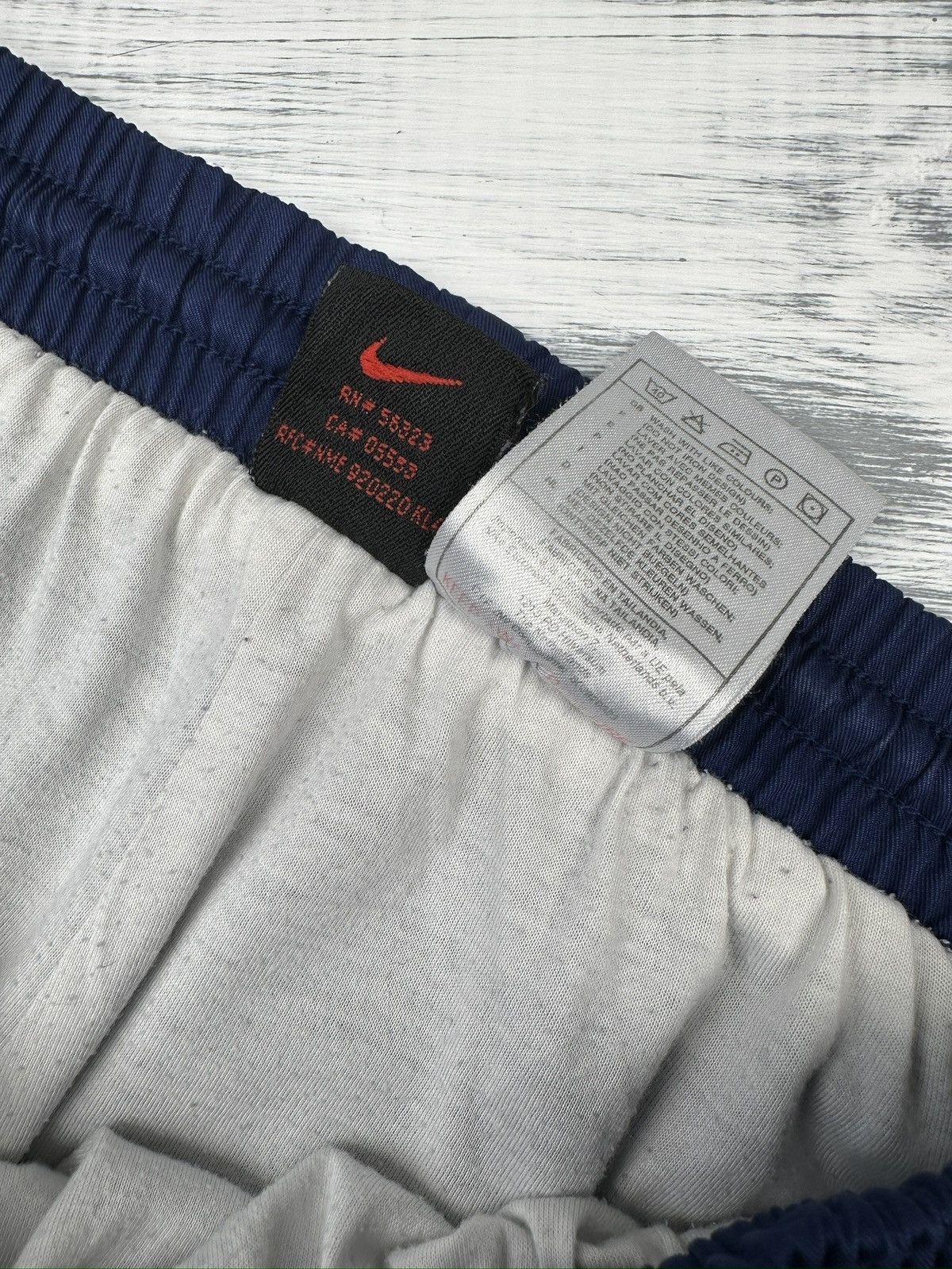 Nike Vintage NIKE Baggy Sweatpants Swoosh Logo Y2K Track Pants Size US 32 / EU 48 - 10 Thumbnail
