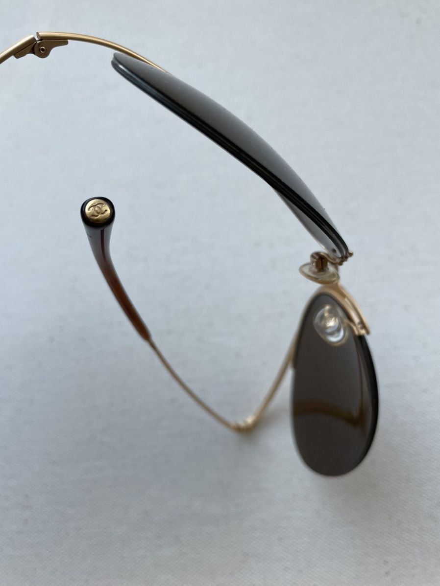 Chanel CHANEL GOLD WIRE LOGO SUNGLASSES Size ONE SIZE - 5 Thumbnail