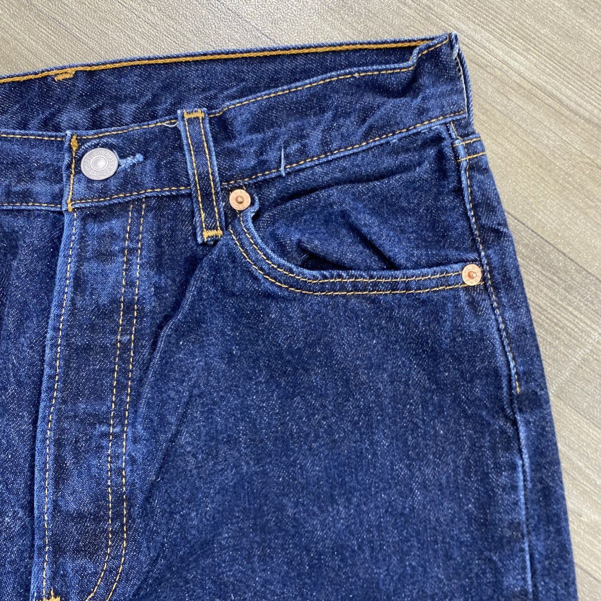 Levi's Vintage Clothing 🇺🇸1990s Vintage Levis 501 USA 30x32 Indigo Blue Jeans Women Size US 29 - 6 Thumbnail