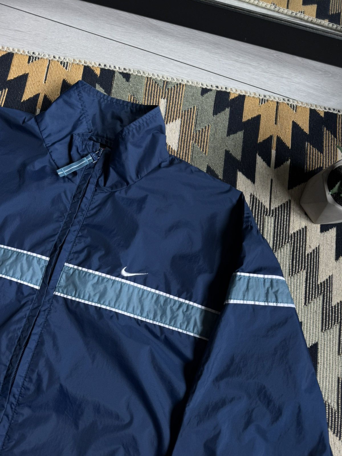 Nike Vintage Nike Nylon Swoosh Y2K Track Jacket Size US S / EU 44-46 / 1 - 5 Thumbnail