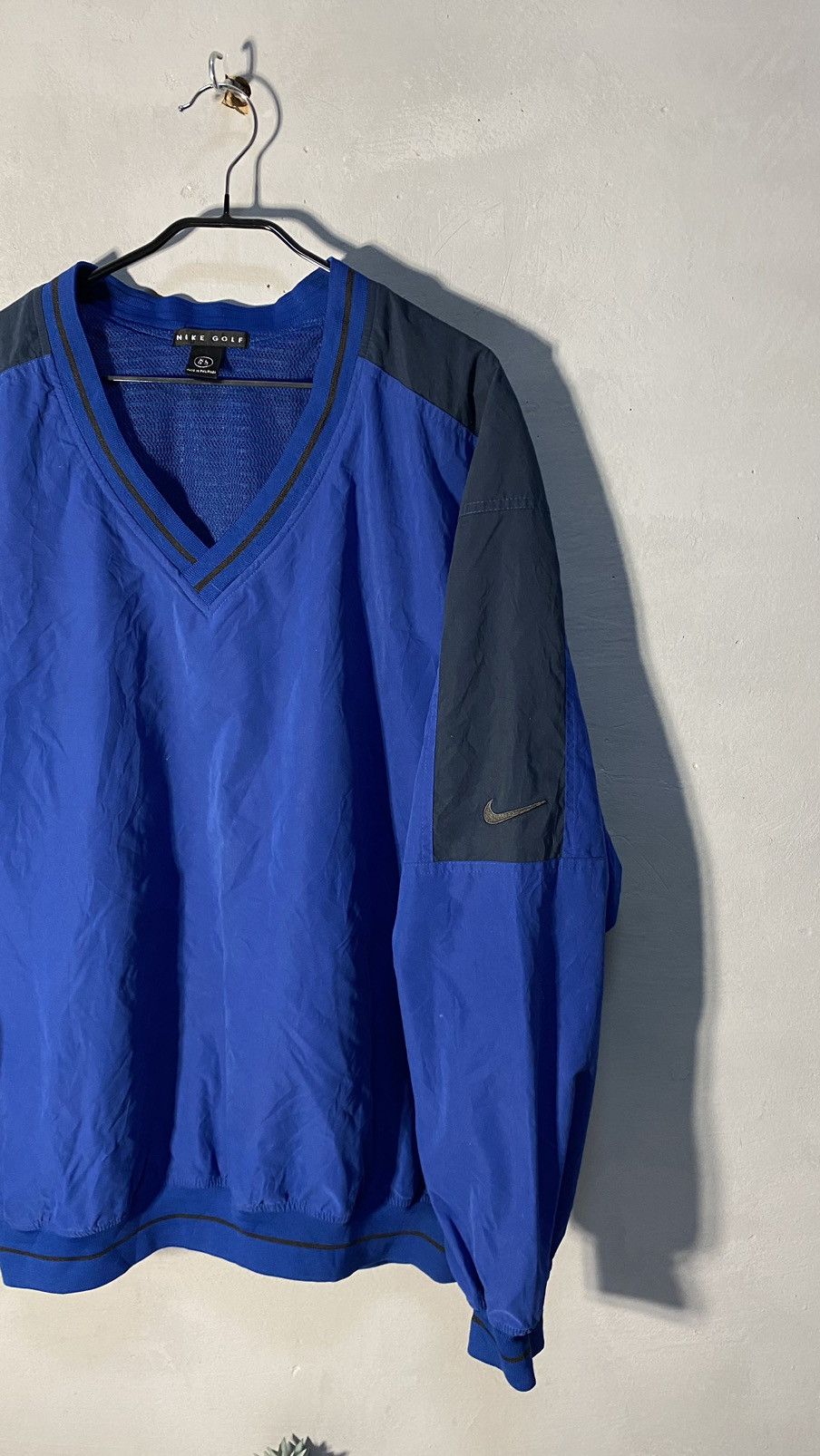 Nike 90's NIKE GOLF SWOOSH LOGO NYLON Y2K RETRO V-NECK CREWNECK Size US XL / EU 56 / 4 - 2 Thumbnail