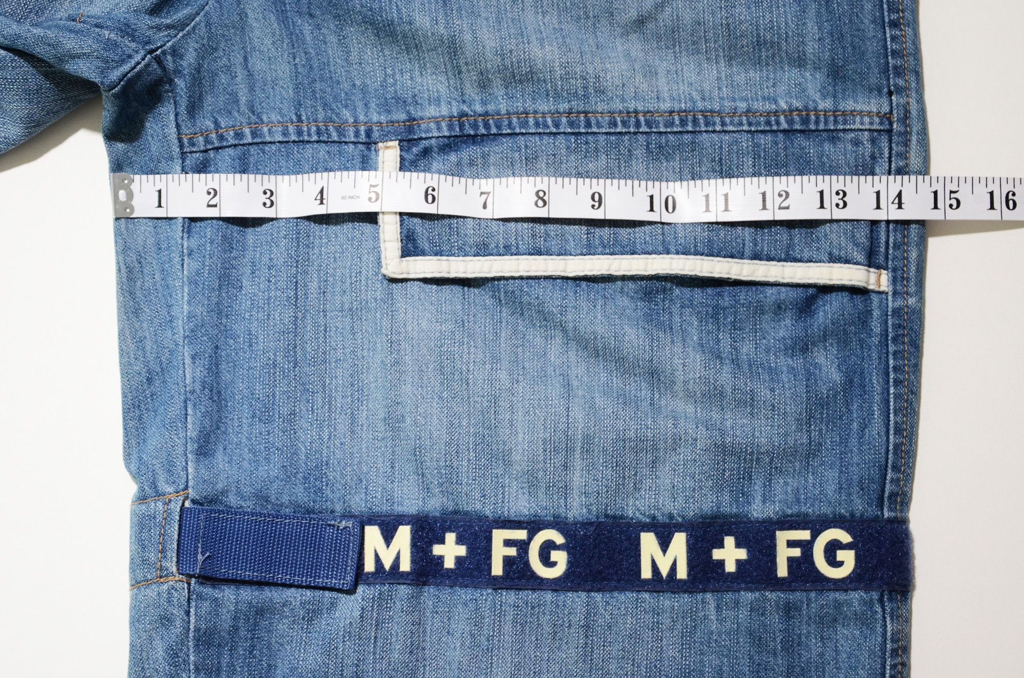 Marithe + Francois Girbaud M+FG Marithe Francois Girbaud Cargo Denim Shorts Y2K Hiphop Size US 32 / EU 48 - 16 Thumbnail