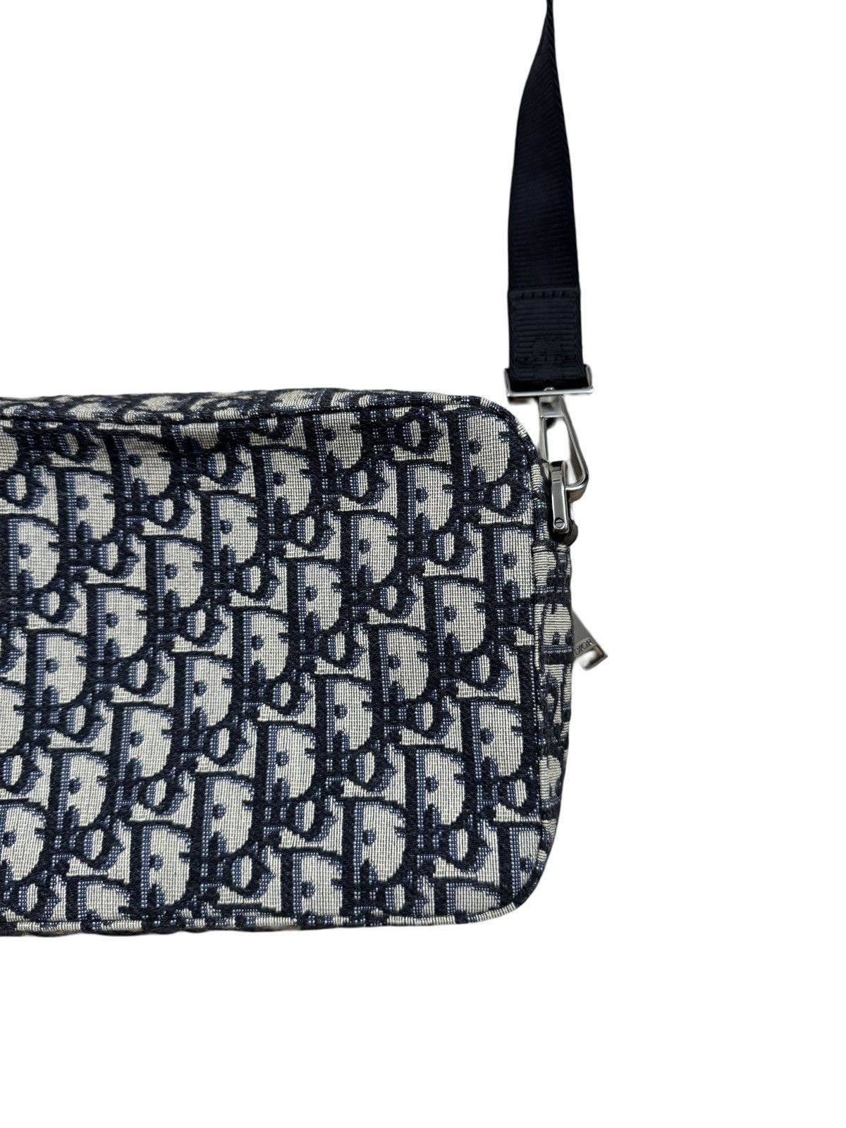 Dior 🔥3000$ Dior Oblique Jacquard Safari Messenger Bag/Dior Bag Size ONE SIZE - 15 Thumbnail