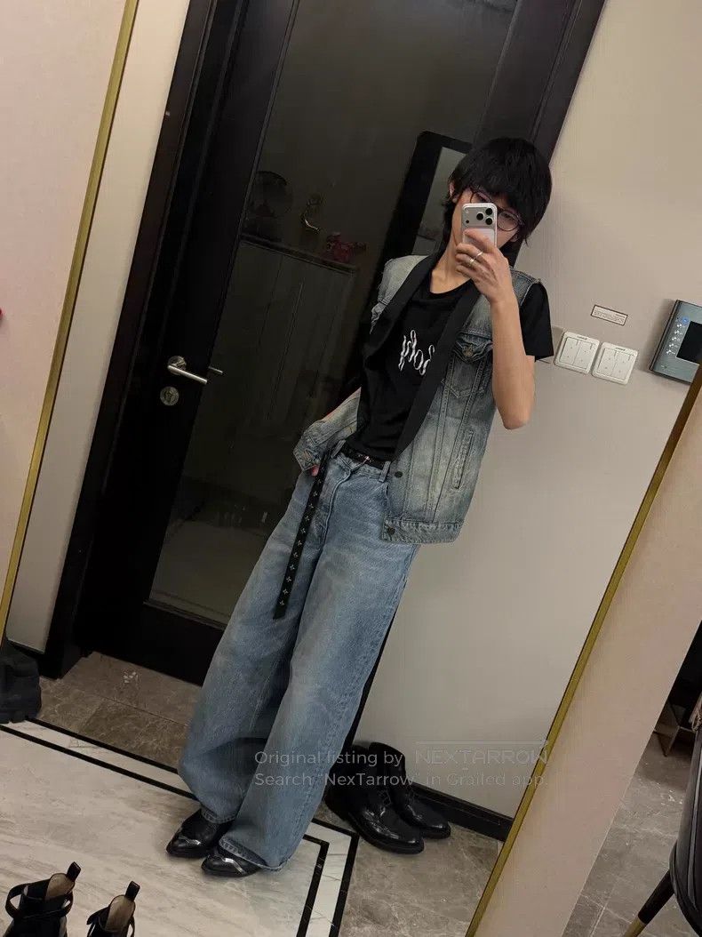 Saint Laurent Paris Saint Laurent Paris Silk Lapel Denim Vest Jacket Size US XS / EU 42 / 0 - 6 Thumbnail