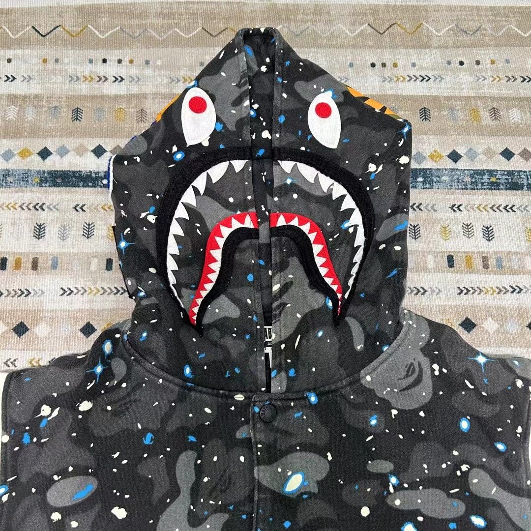 Bape SPACE CAMO SHARK HOODIE JACKET Size US L / EU 52-54 / 3 - 2 Thumbnail
