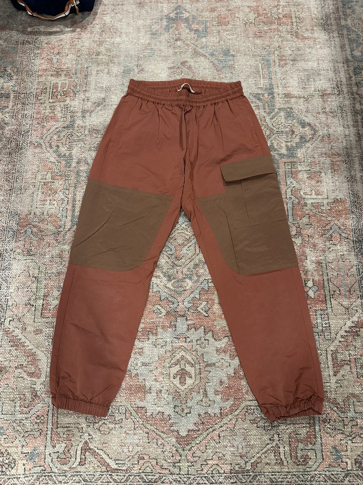 Shades Of Grey Shades of Grey Nylon Cargo Pants Size US 31 - 1 Thumbnail