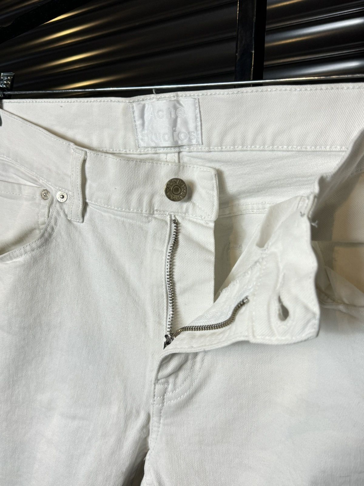 Acne Studios Acne Studios Lace White Denim Jeans - 34x34 Size US 34 / EU 50 - 5 Thumbnail
