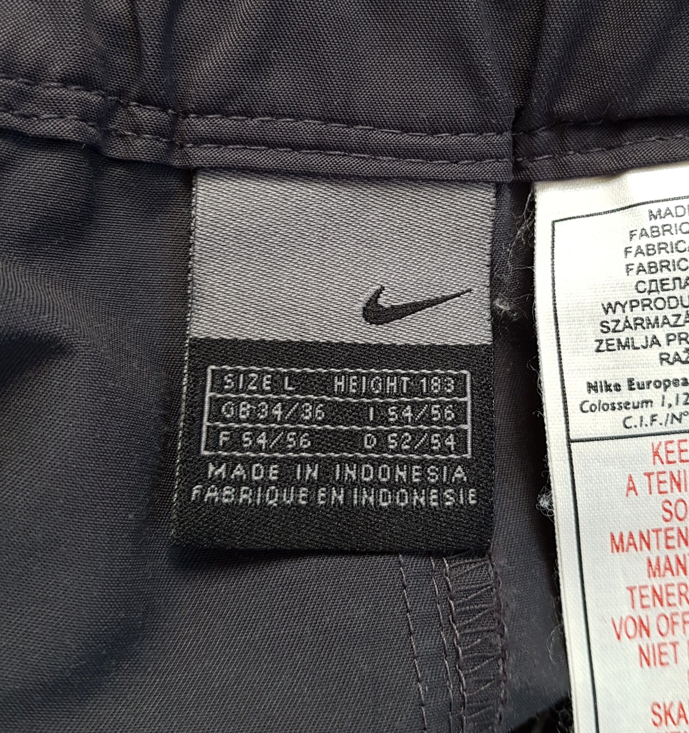 Nike Vintage y2k Nike B2 Wide Loose Nylon Pants Size US 34 / EU 50 - 13 Thumbnail
