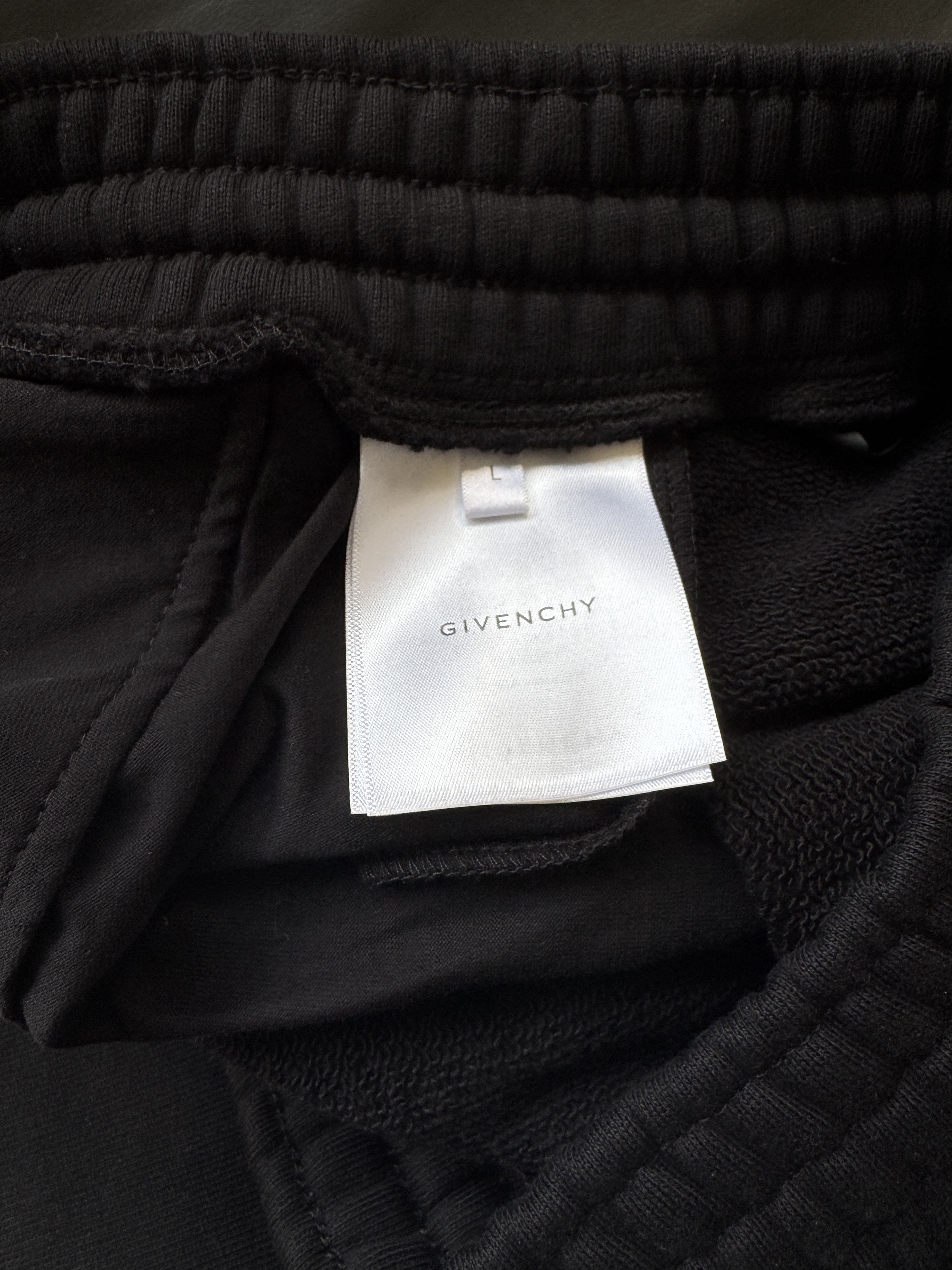 Chito × Givenchy Givenchy Chito Edition Dog Print Shorts – Black Size US 32 / EU 48 - 8 Thumbnail