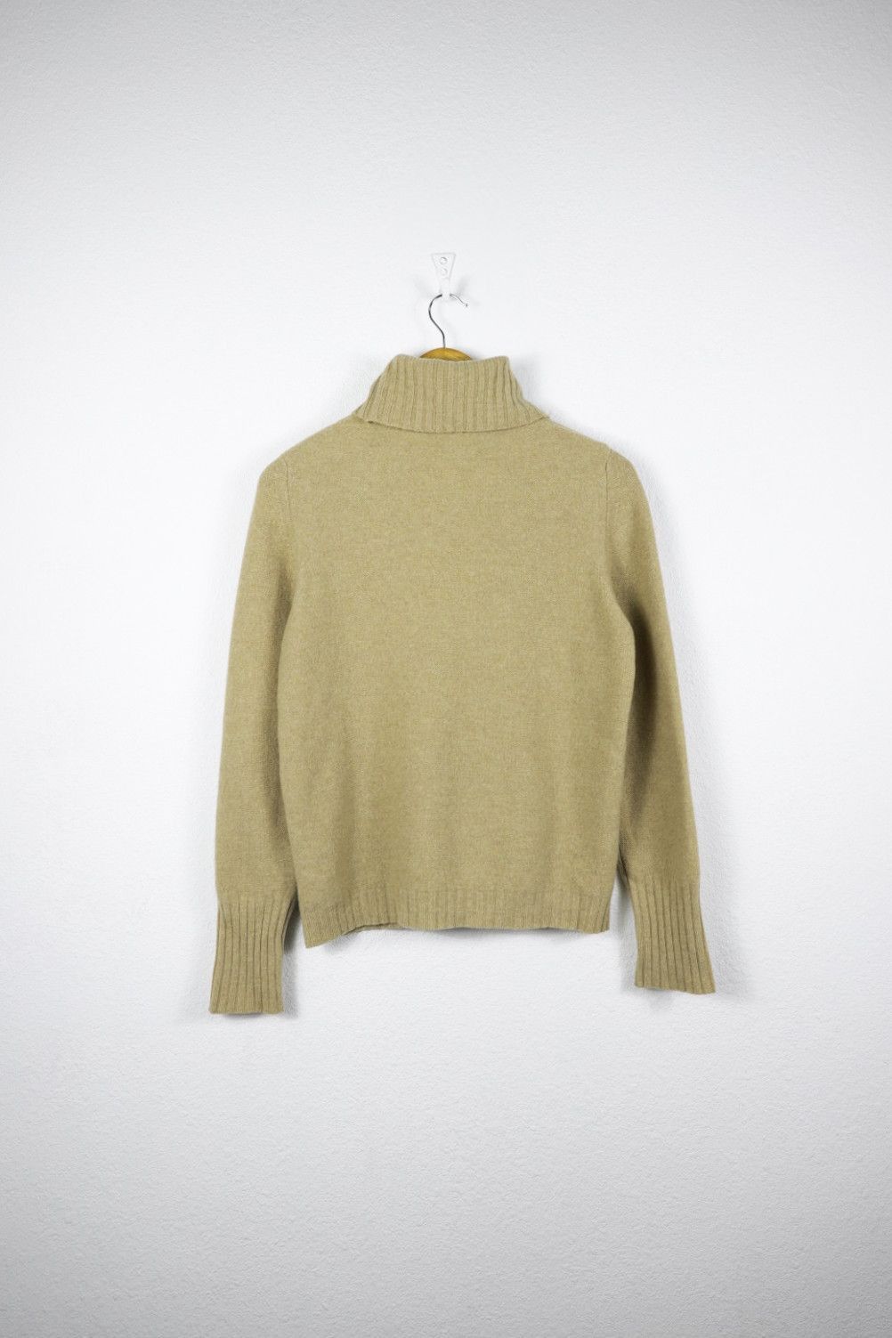 Burberry Burberry Logo Beige Cable Knit Wool Turtleneck Sweater Size M / US 6-8 / IT 42-44 - 9 Thumbnail