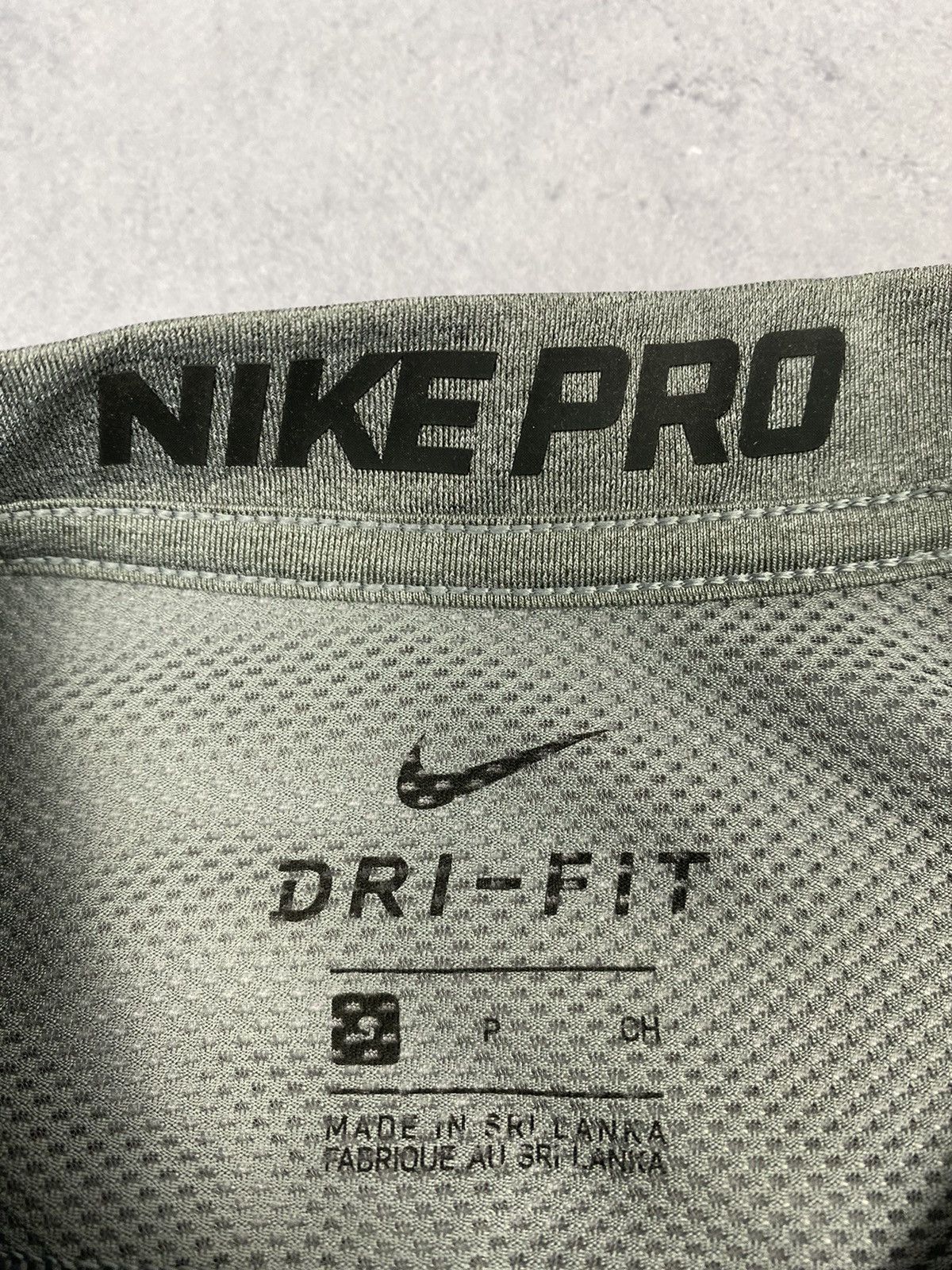 Nike Nike Pro Dri Fit Long Sleeve Compression Training Tee Jersey Size US S / EU 44-46 / 1 - 9 Thumbnail