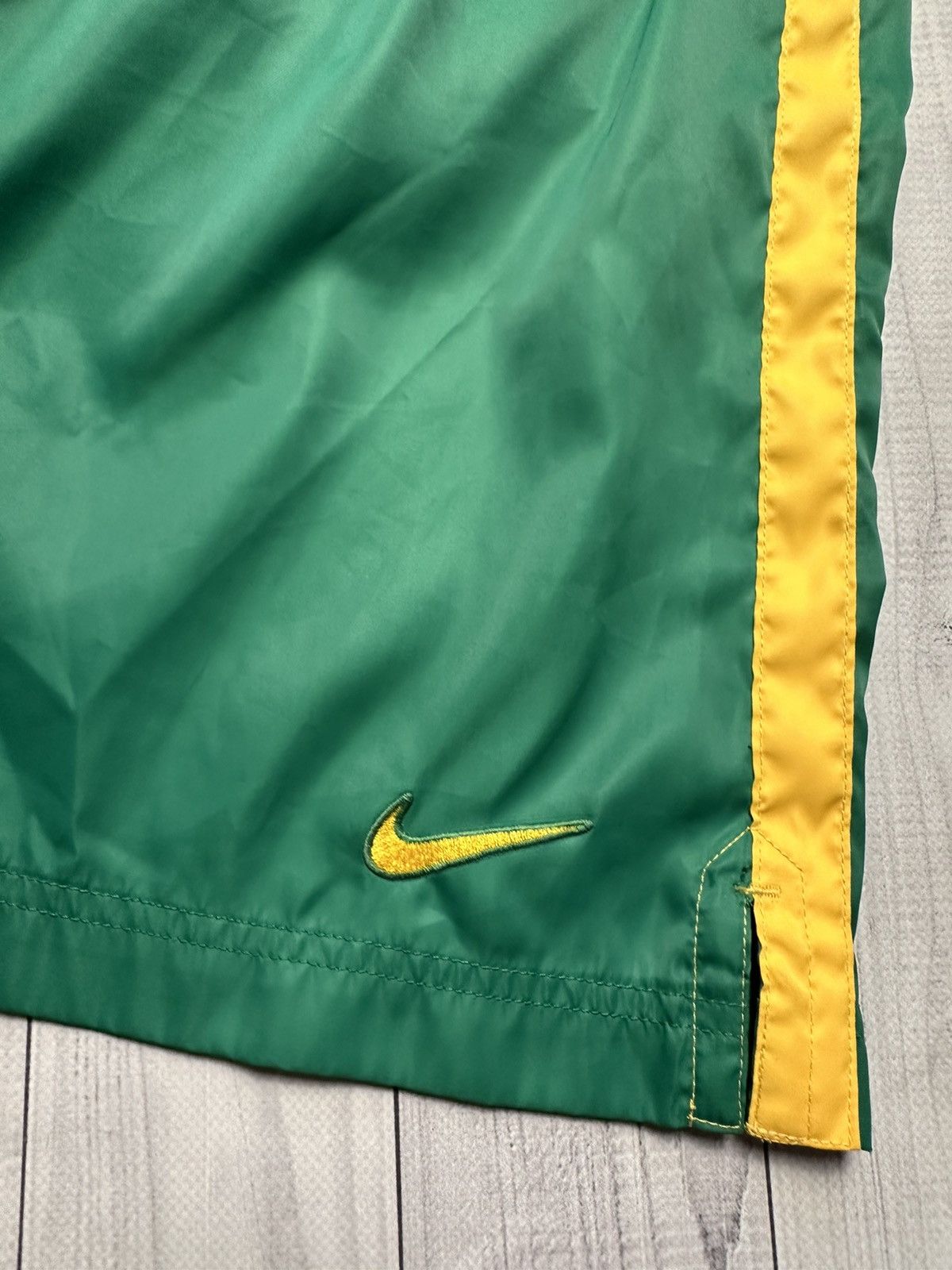 Nike × Vintage Vintage Nike Soccer Shorts Brazil size M logo Size US 32 / EU 48 - 3 Thumbnail