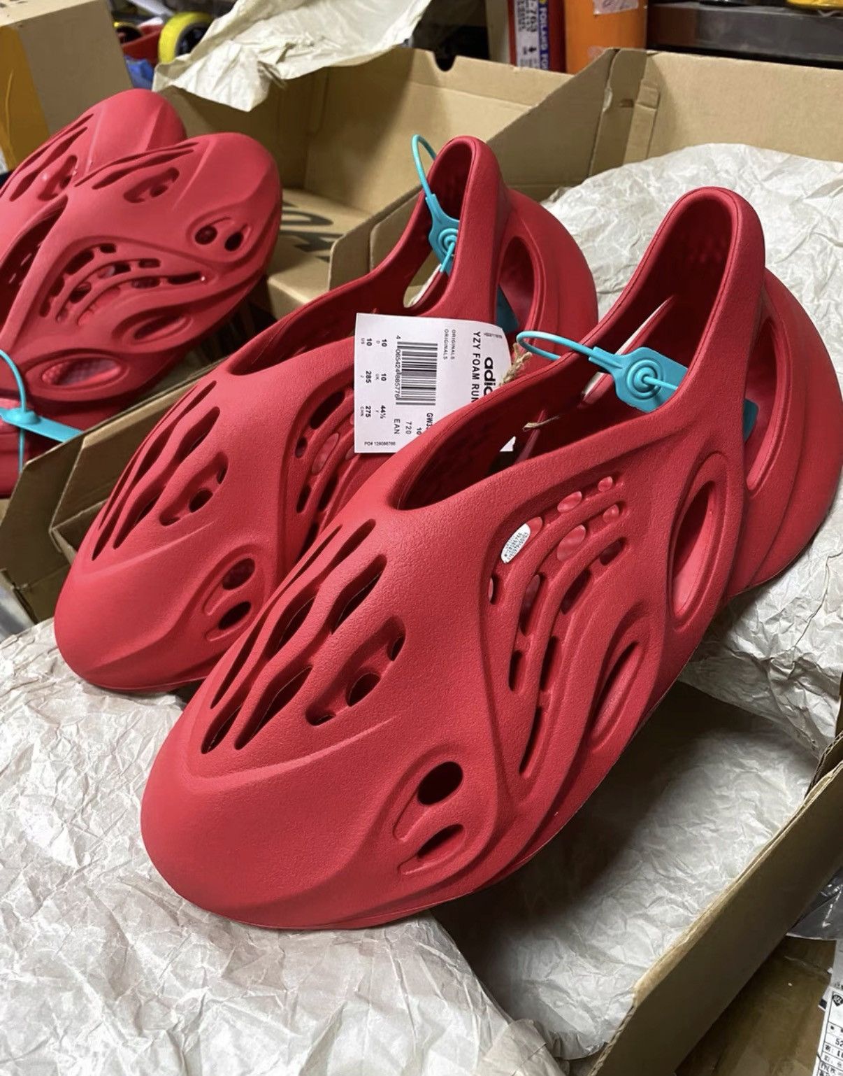 Adidas Adidas Yeezy Foam Runner Vermilion K37 Size US 10.5 / EU 43-44 - 1 Thumbnail