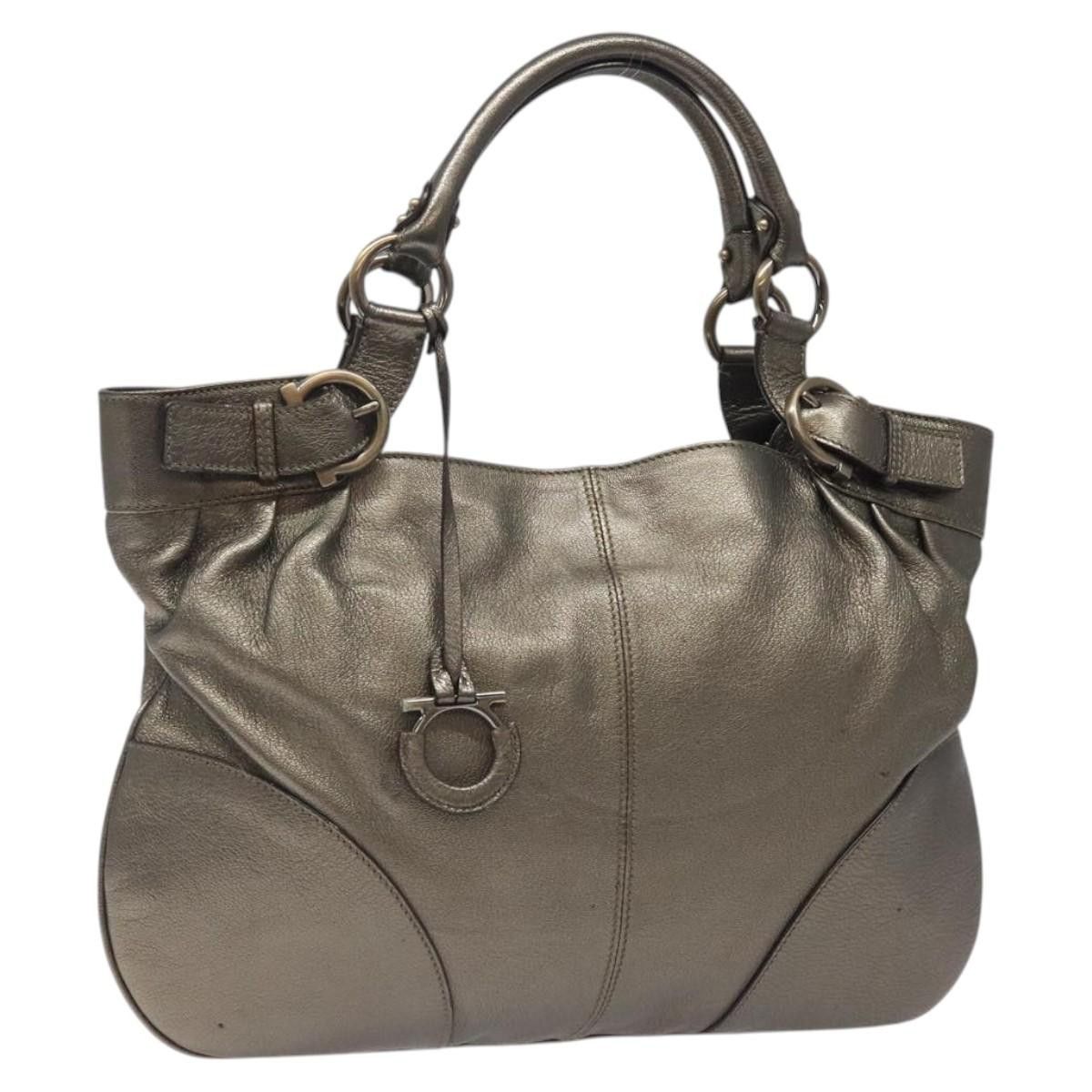 Salvatore Ferragamo Gancini Tote Bag Leather Silver Auth 123071, Women's