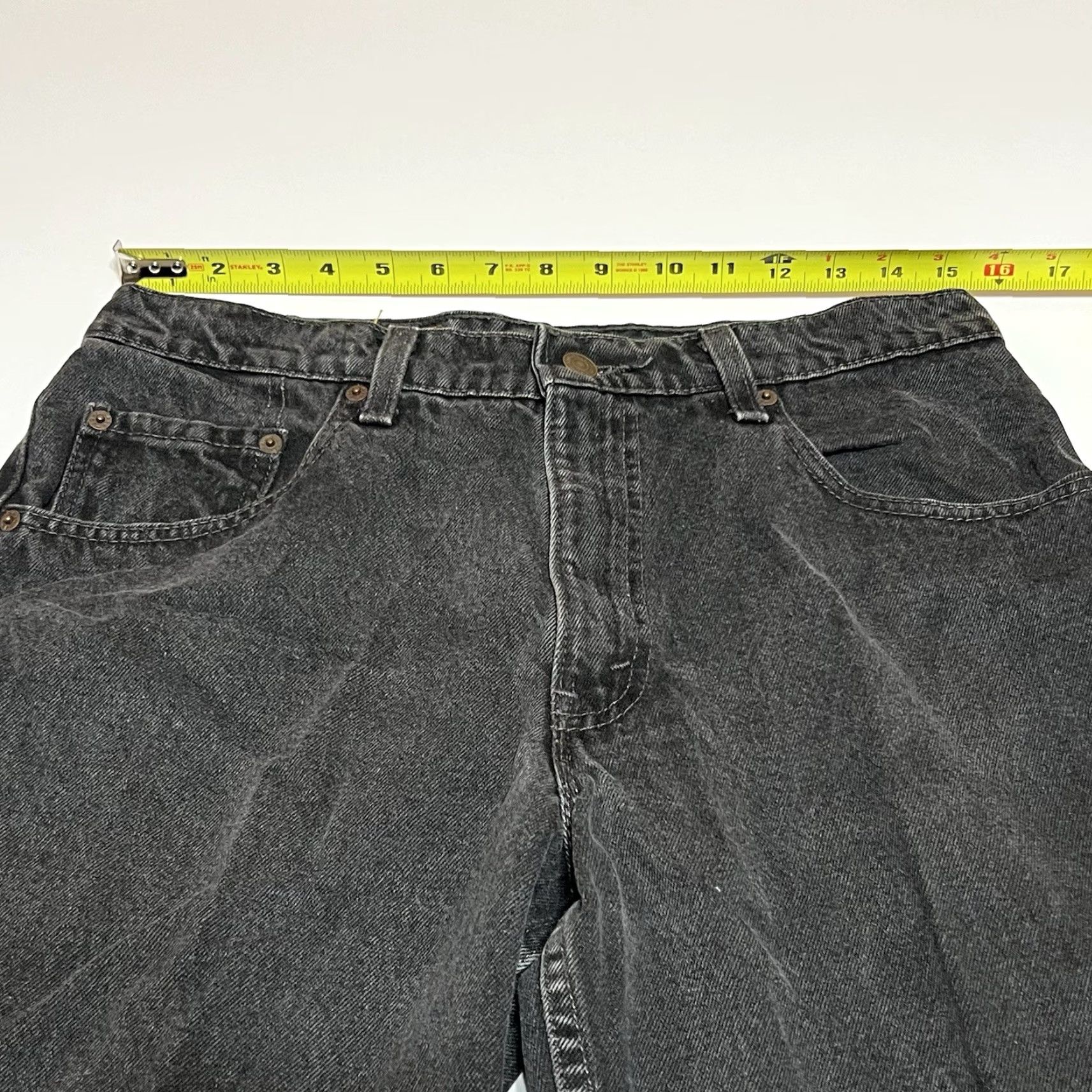 Levi's VTG Levis 560 Mens Jeans Tag 33x30 31x29 Loose Tapered Leg Black Made In USA Denim 5-Pocket Levi's 560 Size US 31 - 3 Thumbnail