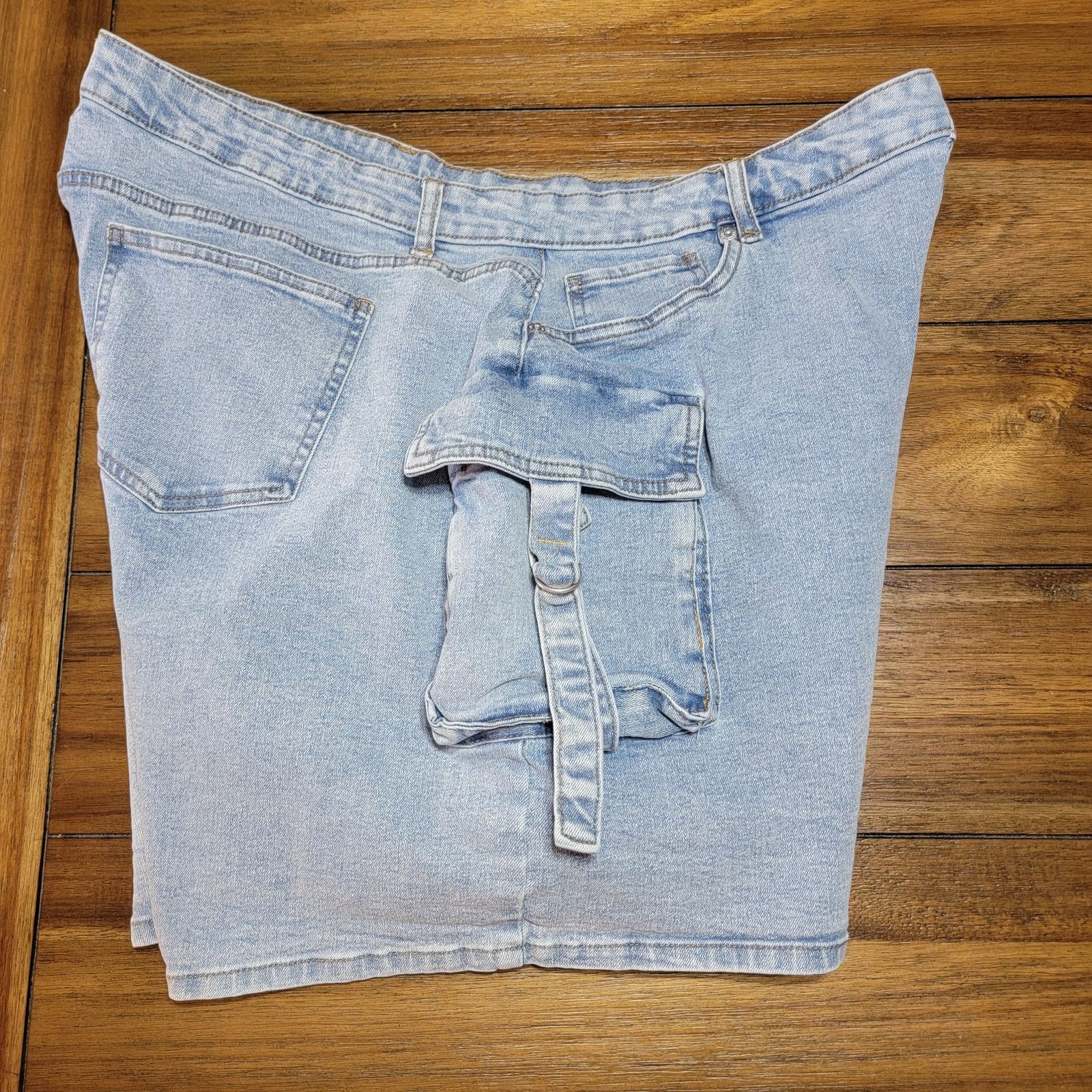 Other Ashley Stewart Cargo Denim Shorts - Size 22 Size 41" - 4 Thumbnail