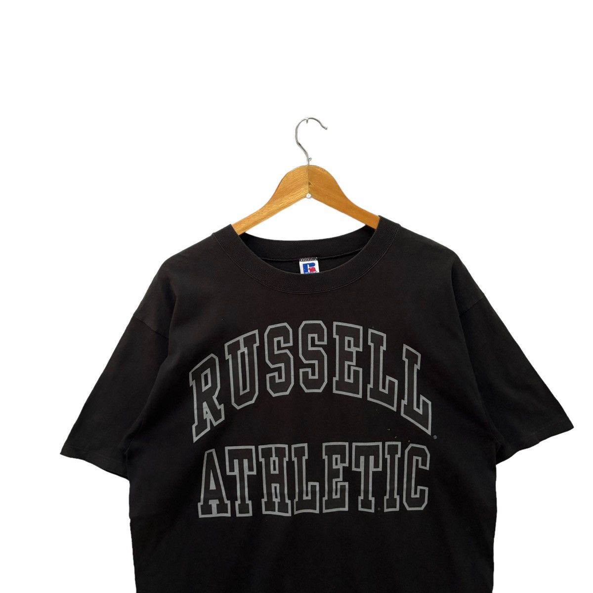 Russell Athletic × Vintage Vintage Russell Athletic Iconic Design Tshirt Size US L / EU 52-54 / 3 - 2 Thumbnail