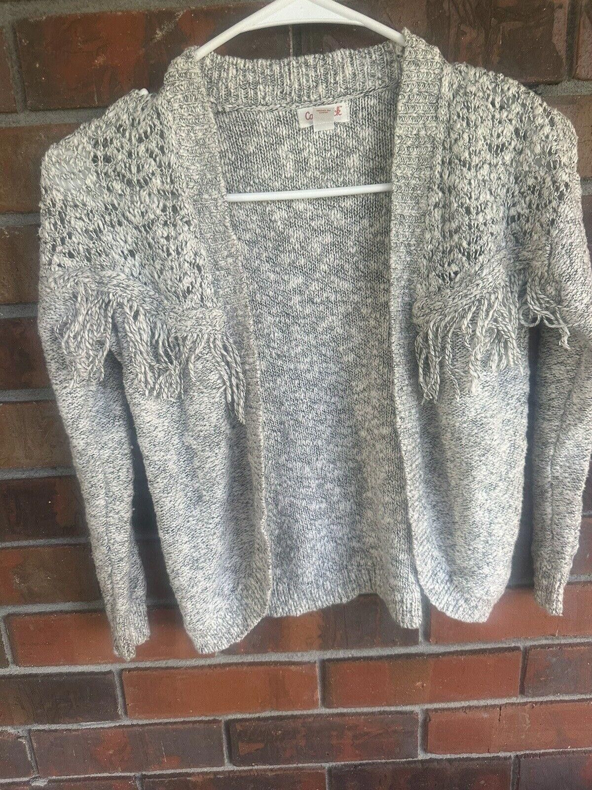 JW Anderson Girls Sweater Size Medium Cat And Jack Fringe Size M / US 6-8 / IT 42-44 - 3 Thumbnail