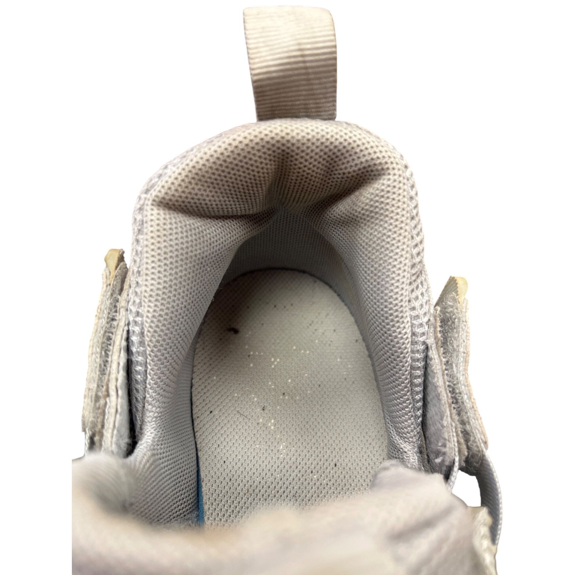 Nike Nike Jordan Trunner LX Wolf mens gray sneakers sz 9 SKU 9929 Size US 9 / EU 42 - 10 Thumbnail