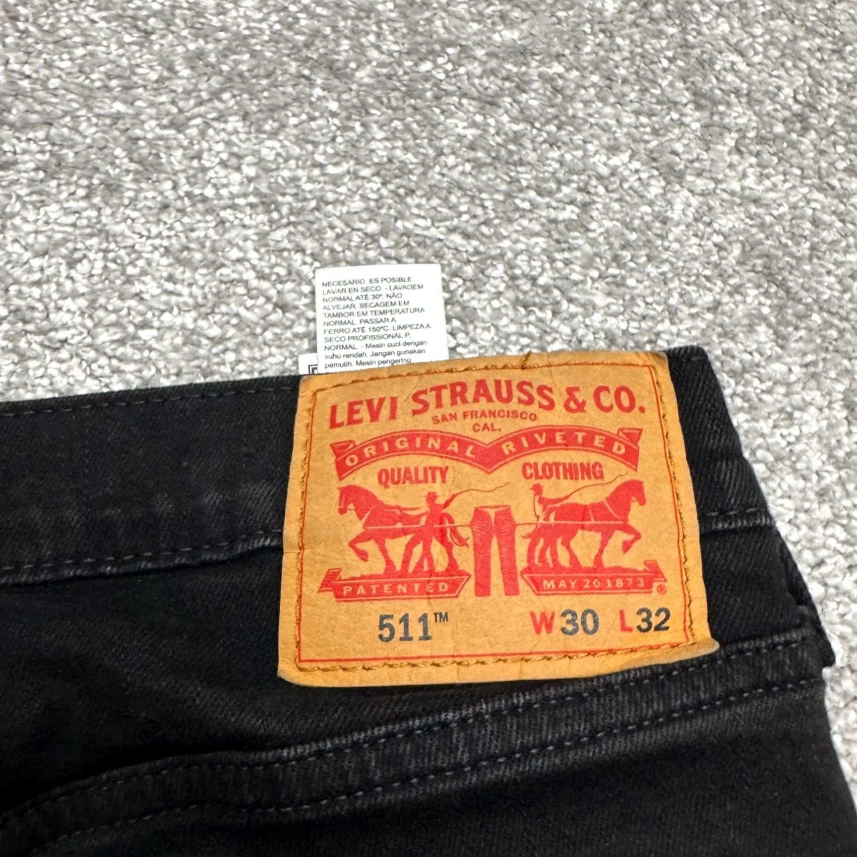 Levi's Levi's 511 Slim Fit Jeans Mens 30x32 Black Cotton Denim Straight 5-Pocket USA Streetwear Size US 30 / EU 46 - 4 Thumbnail