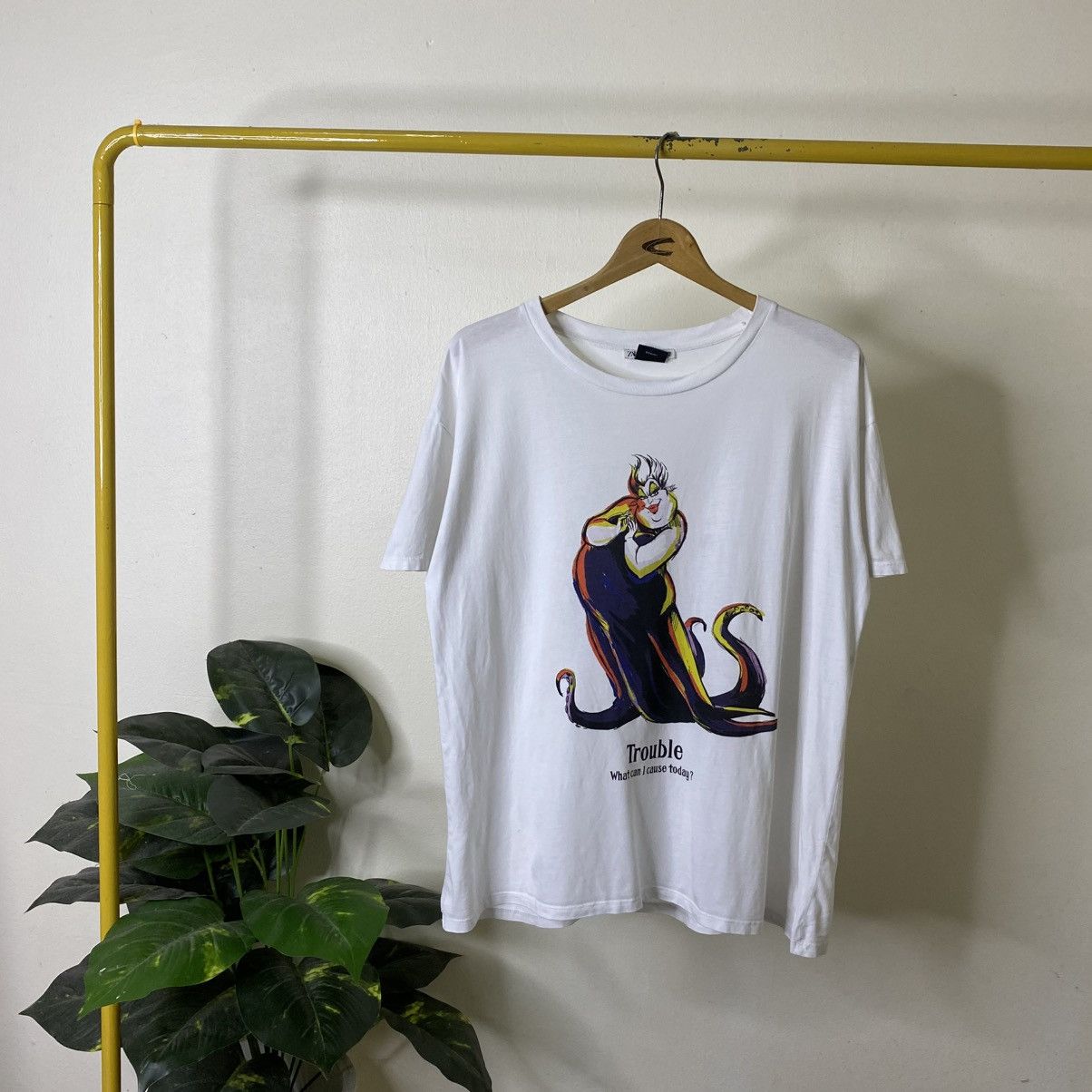 Zara Zara Disney Villains Ursula Collaboration T Shirt Size US L / EU 52-54 / 3 - 1 Thumbnail