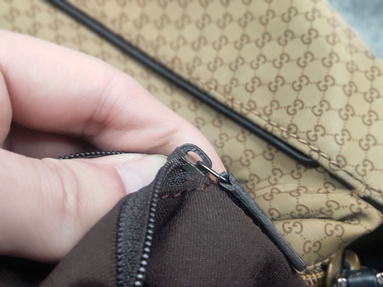 Gucci Gucci Vintage Monogram GG Zip Nylon hobo shoulder Bag defect Size ONE SIZE - 24 Thumbnail