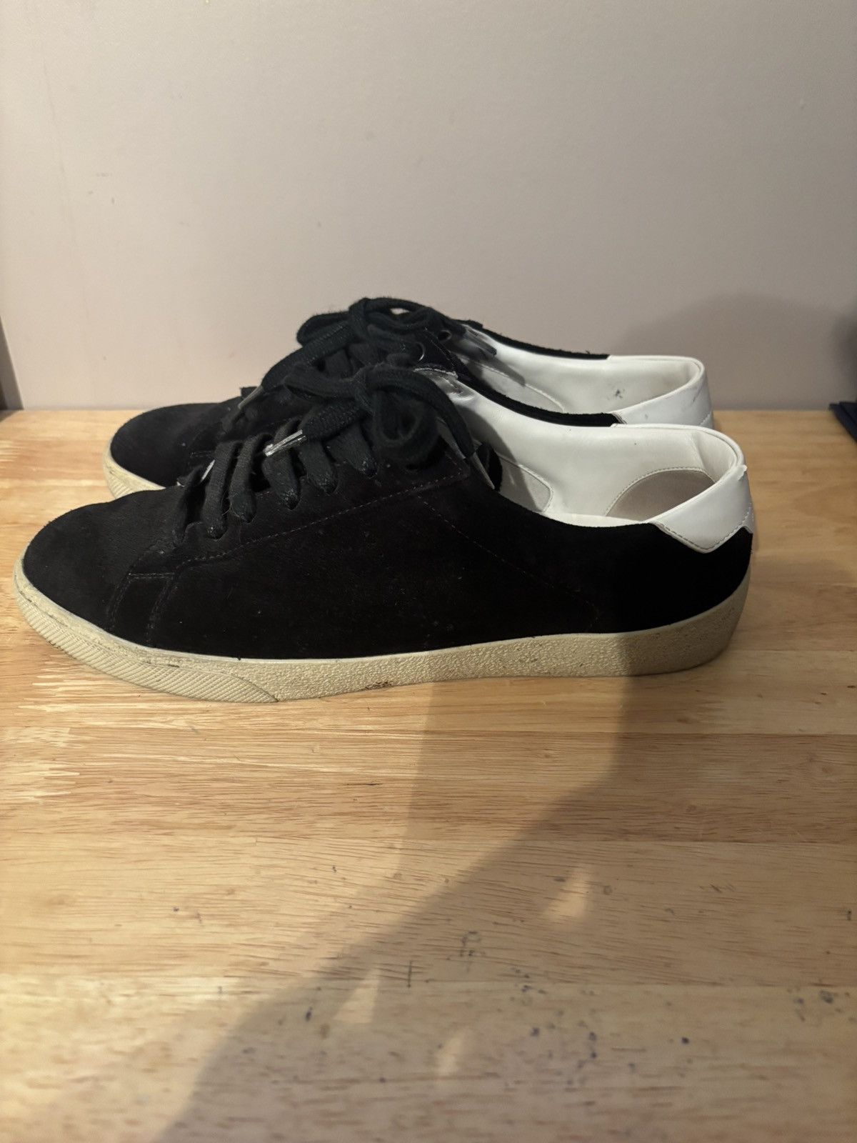 Saint Laurent Paris Saint Laurent low top suede sneakers Size US 7 / EU 40 - 3 Thumbnail
