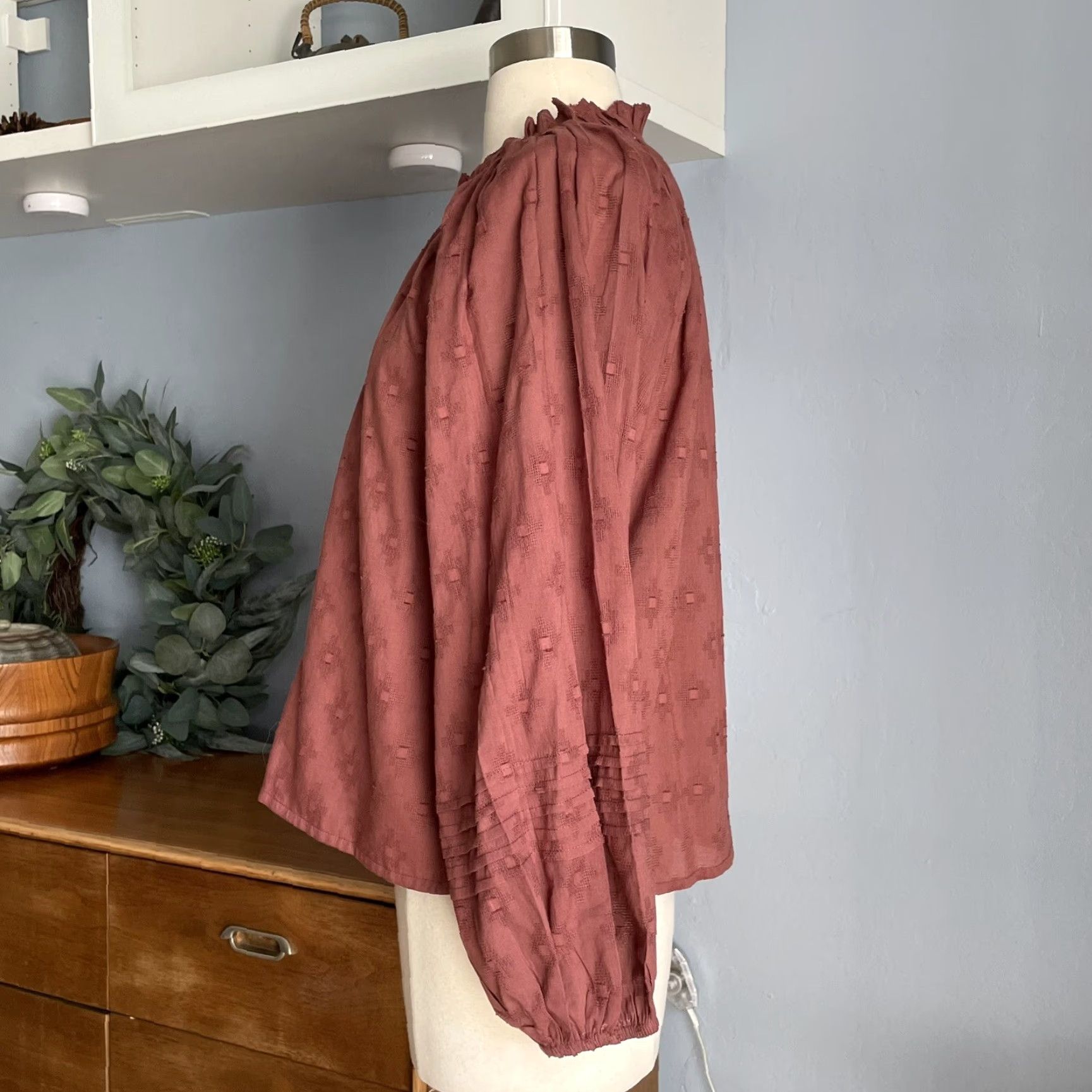 Anthropologie VINTAGE Anthropologie Cleobella Antonia Button-Down Blouse Romantic Cottagecore PS Brown Cotton 100% Down Womens Size S / US 4 / IT 40 - 2 Thumbnail