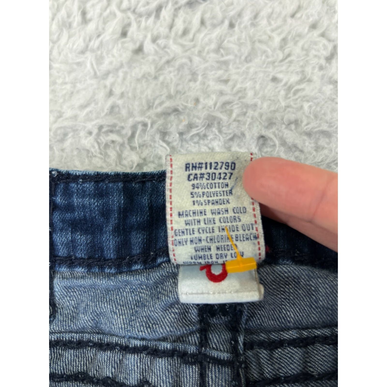 True Religion True Religion Billy Jeans Women 24 Blue Denim Medium Wash Distressed Flared 5-Pocket Regular Waist 24 Inseam 24 Size 42" / US 20 - 7 Thumbnail