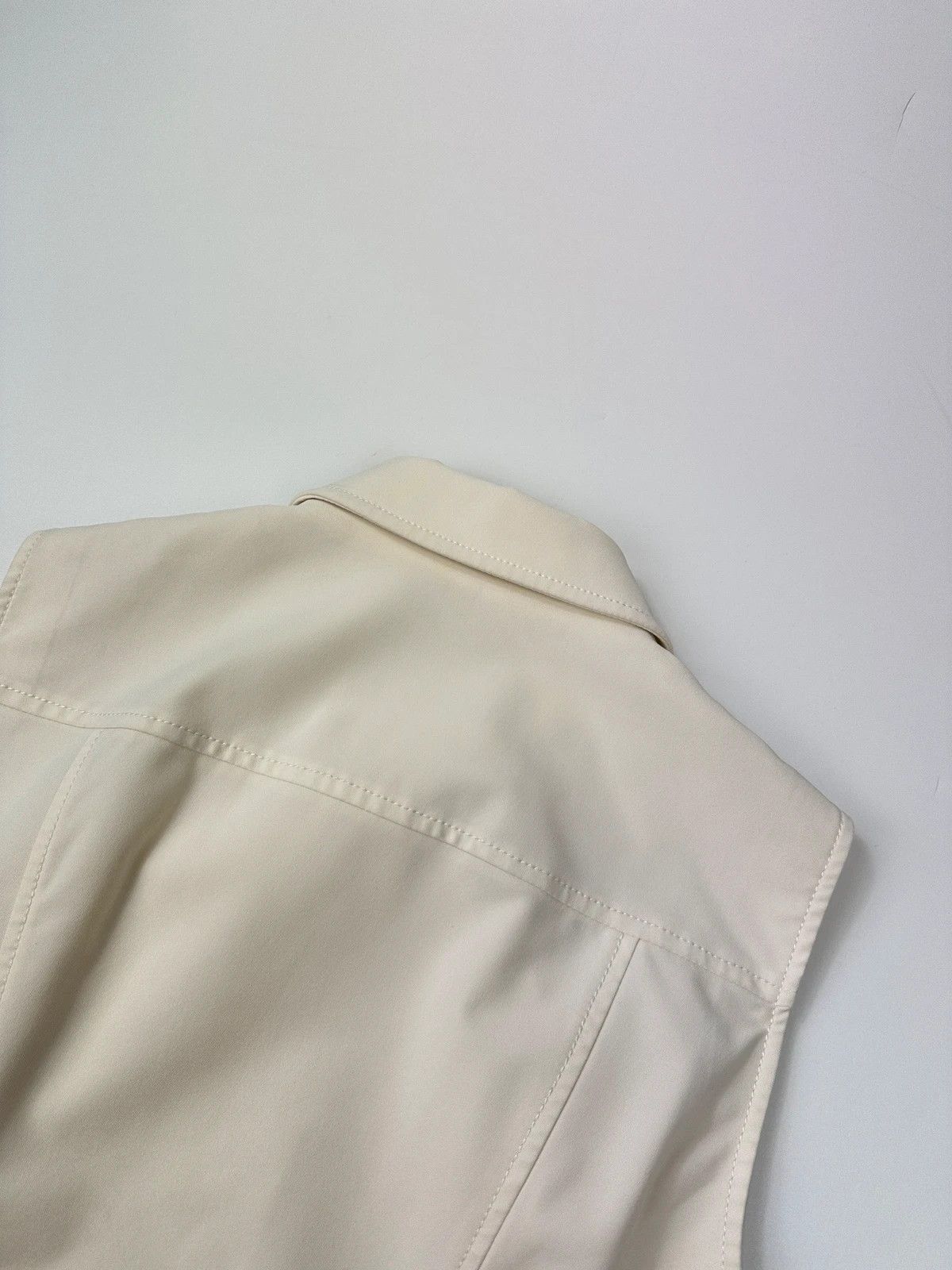 Prada Prada Milano SS1998 White Vest Top Sleeveless Jacket Size M / US 6-8 / IT 42-44 - 7 Thumbnail