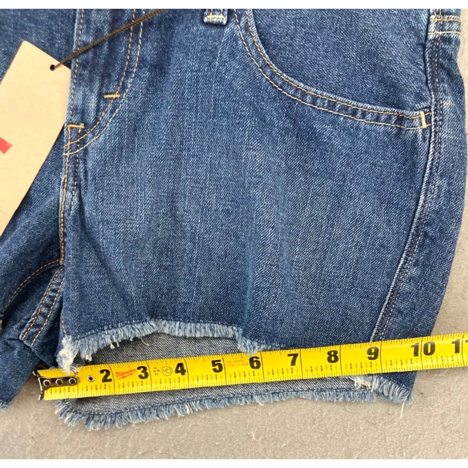 Levi's Levi's Women's Cut-Off Shorts 30 Blue Denim NWT 5-Pocket Design Casual Regular Fit Size 30" / US 8 / IT 44 - 6 Thumbnail