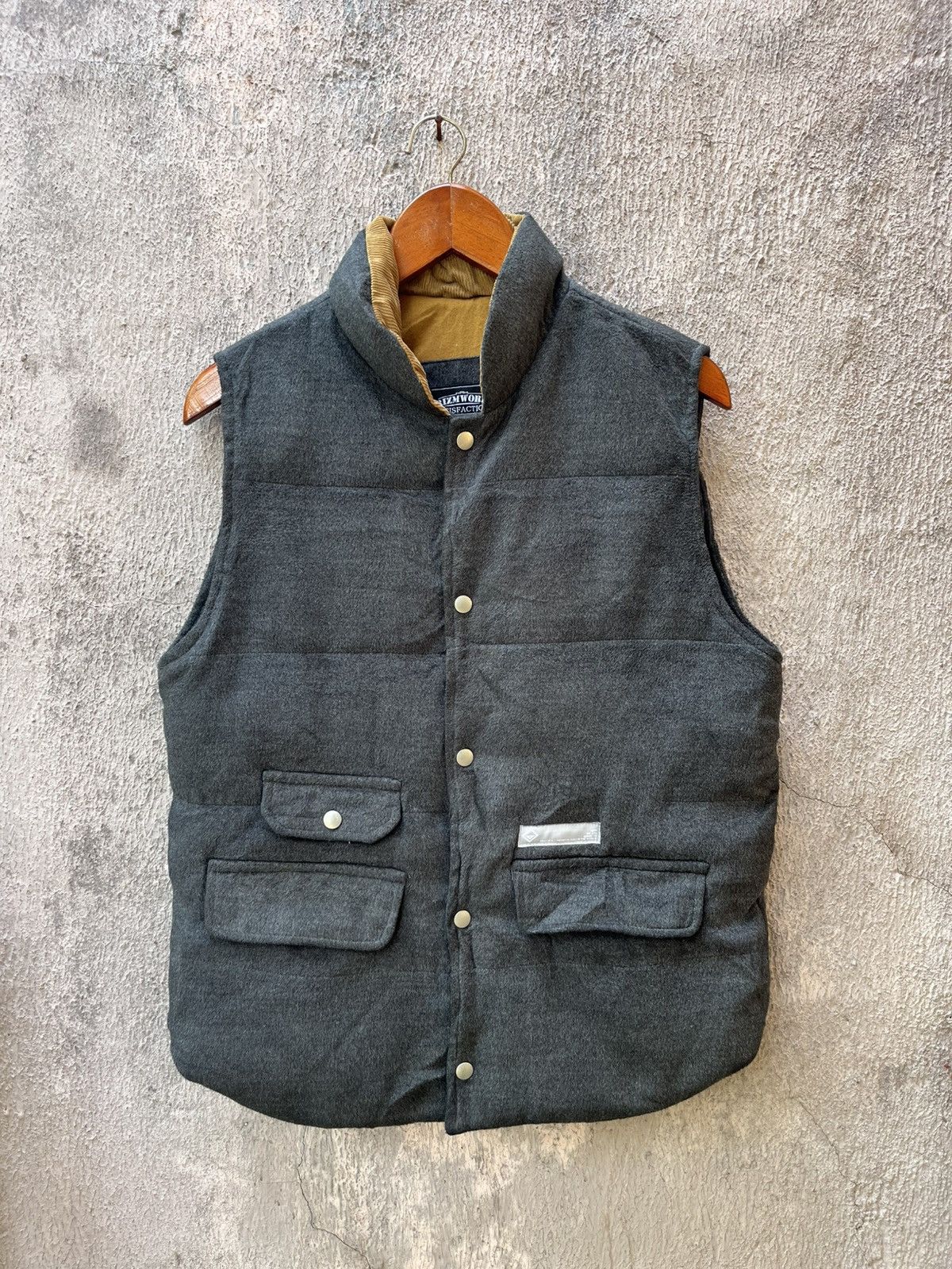 FrizmWORKS Vest FrizmWorks Wool Size US L / EU 52-54 / 3 - 1 Thumbnail