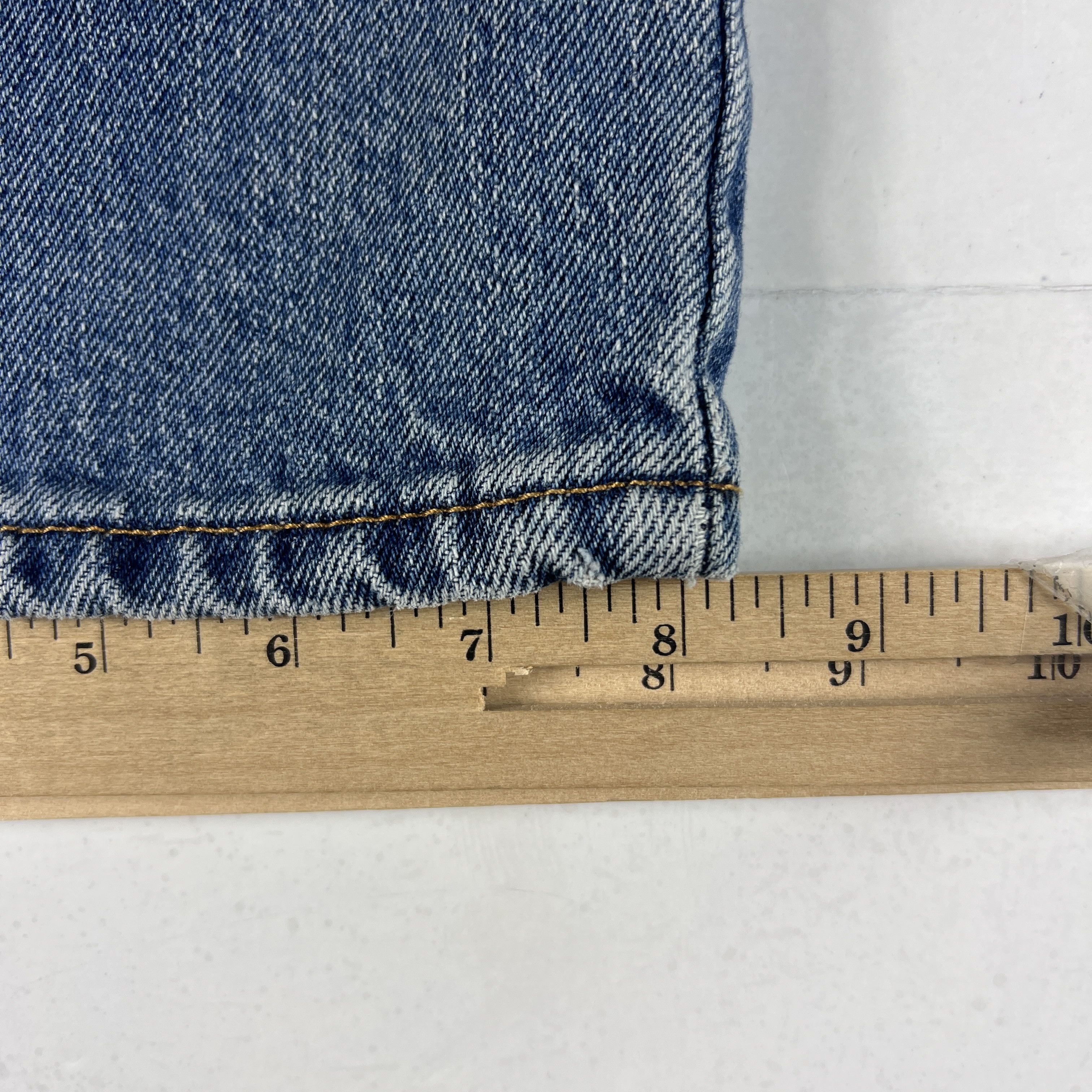 Levi's × Vintage Y2K Levi's Jeans 550 Relaxed Blue Faded Cotton Denim Size US 34 / EU 50 - 16 Thumbnail