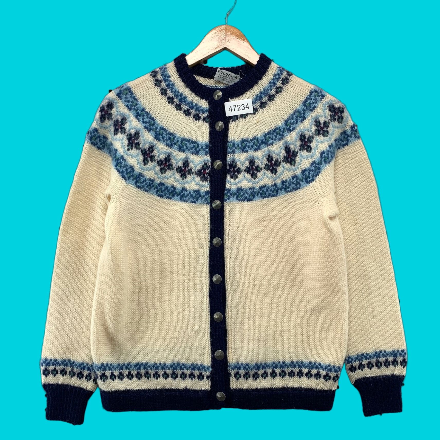 Vintage VINTAGE Foldal Norwegian Wool Hand Knit Cardigan Sweater Womens XS Beige Nordic Crew Neck Long Sleeve 100% Wool Knit Cardigan USA? Size XS / US 0-2 / IT 36-38 - 1 Thumbnail