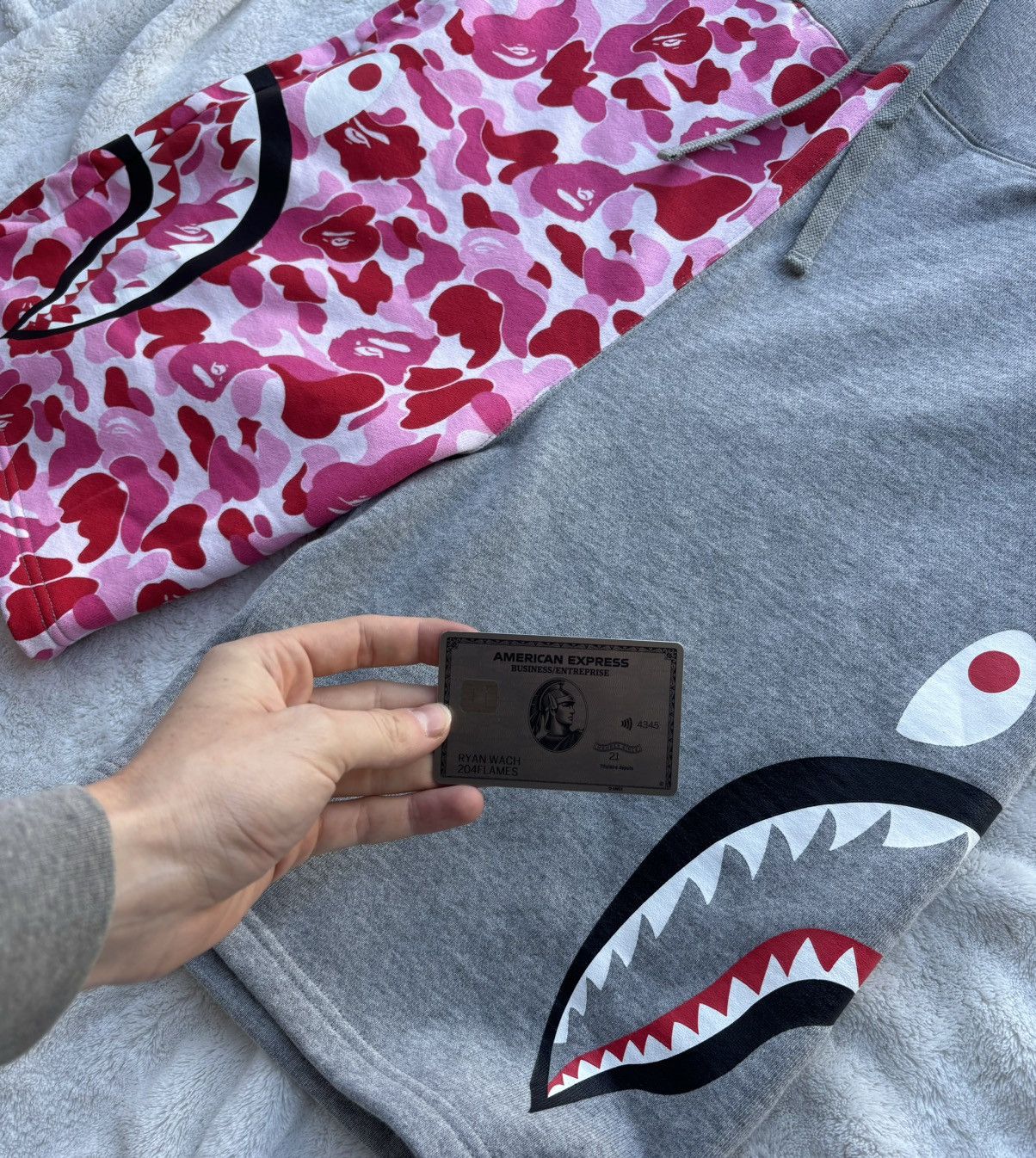 Bape Bape Pink Camo Split Back Shark Sweat Shorts Size US 38 / EU 54 - 2 Thumbnail