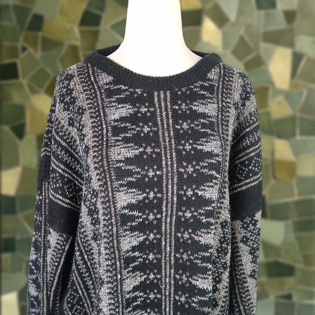 Vintage VINTAGE Unionbay Geometric Sweater Mens L Crew Ne ck Pullover 90s Black Grey Knit Fall Winter Size US L / EU 52-54 / 3 - 1 Thumbnail